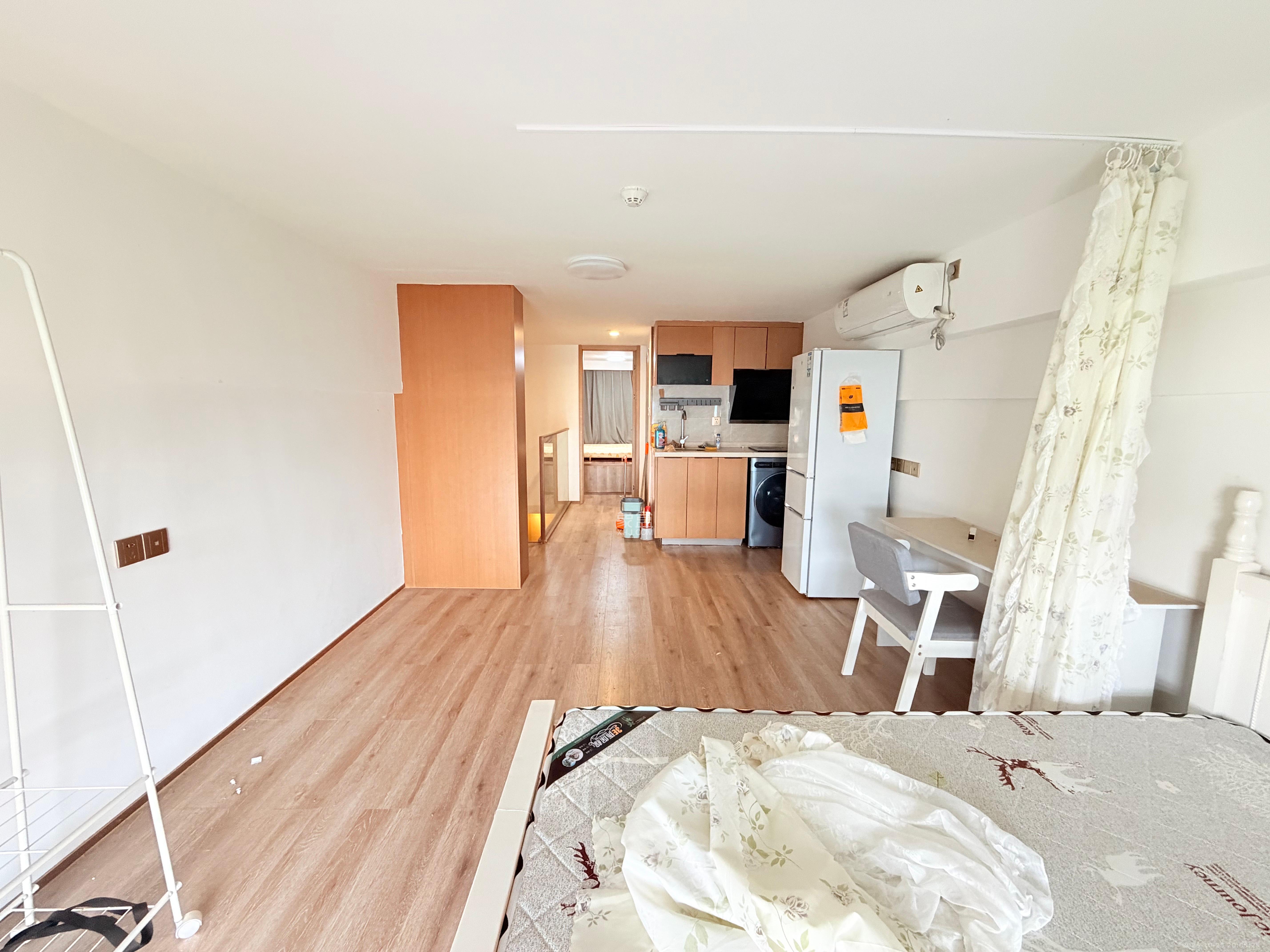 旺德府万象时代  1室1厅1卫    1600.0元/月室内图