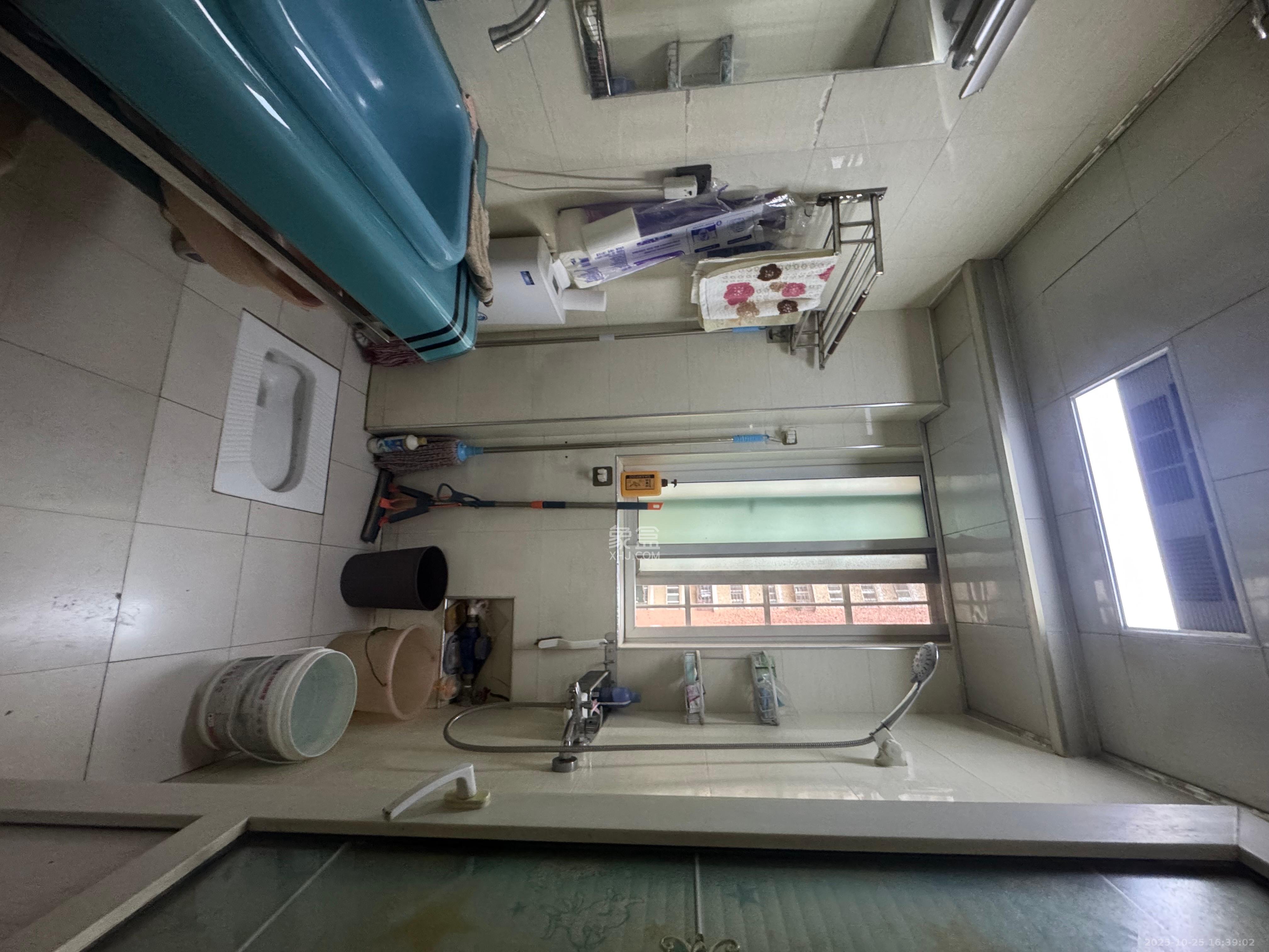 荣鑫家园 2室2厅2卫 1500.0元/月 荣鑫家园 2室2厅2卫 1500.0元/月室内图