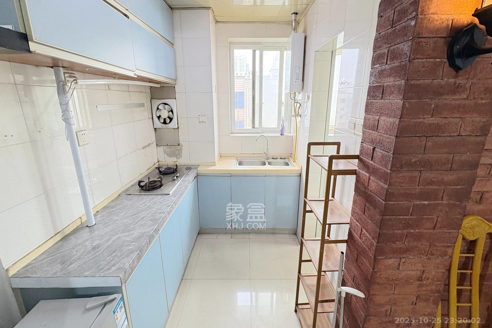 星典时代  1室1厅1卫    34.0万厨房