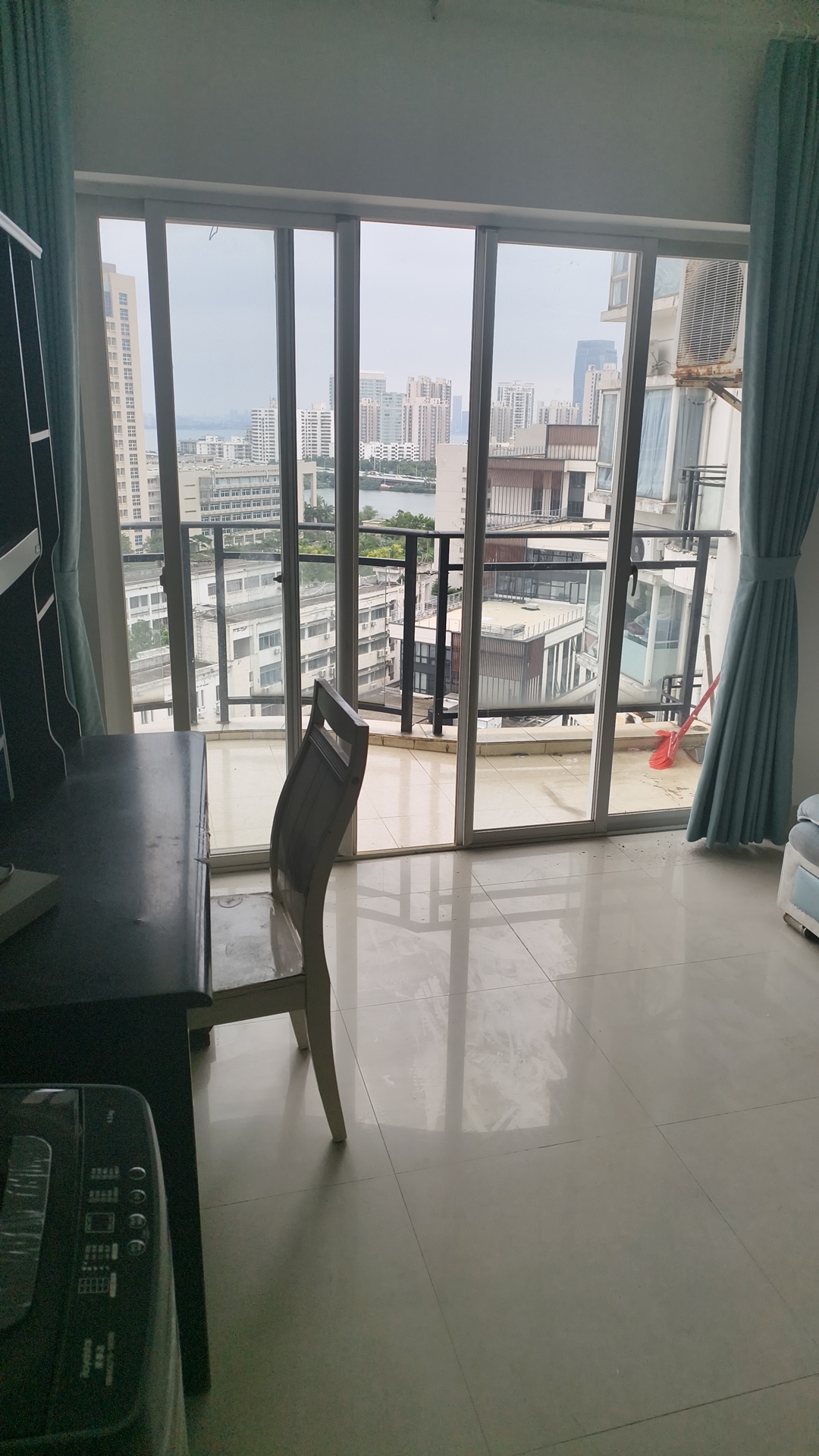 海悦国际  2室2厅1卫    2200.0元/月 海悦国际  2室2厅1卫    2200.0元/月户型图