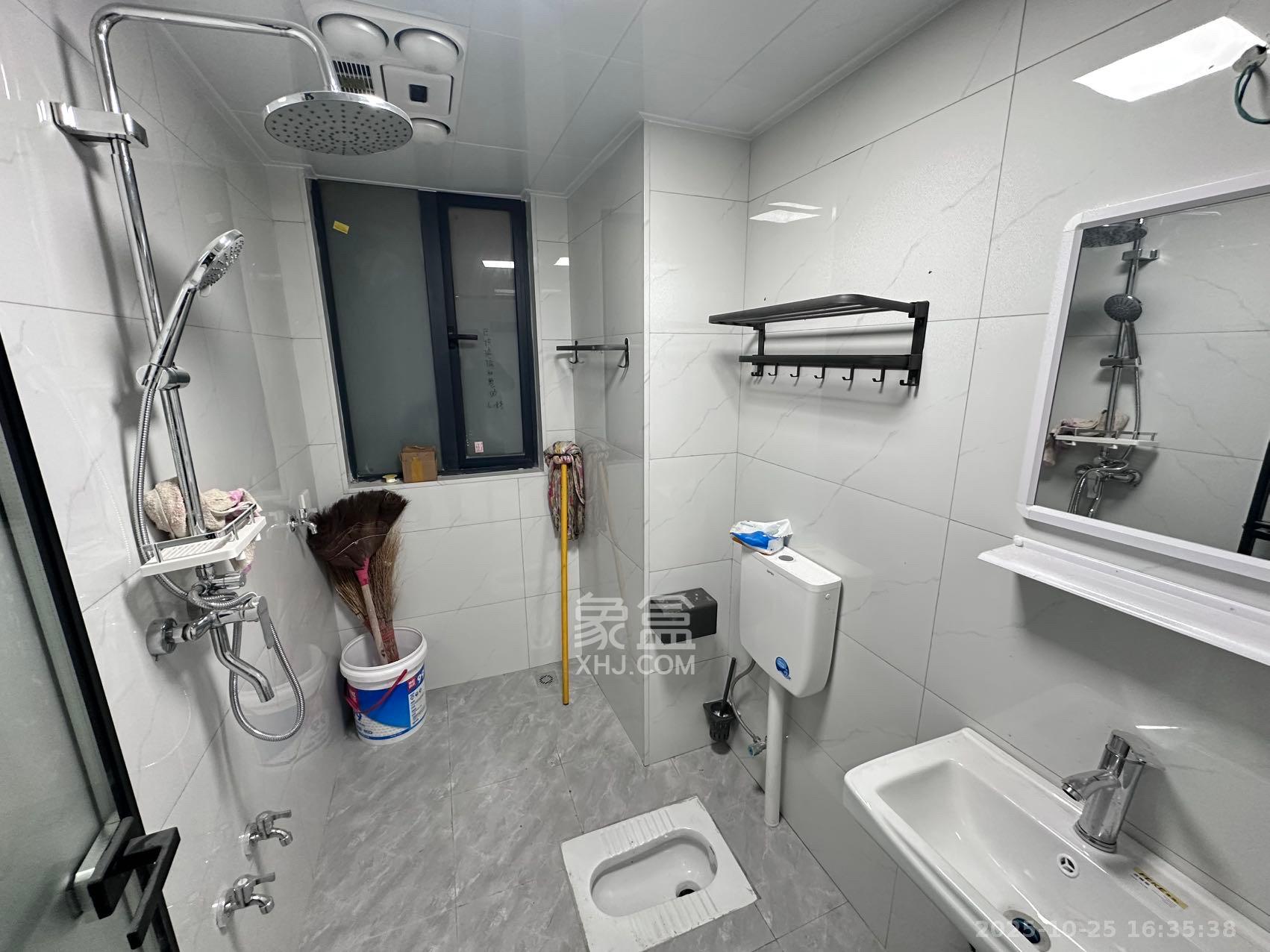 邦盛水岸御园 4室2厅2卫 2400.0元/月 邦盛水岸御园 4室2厅2卫 2400.0元/月室内图