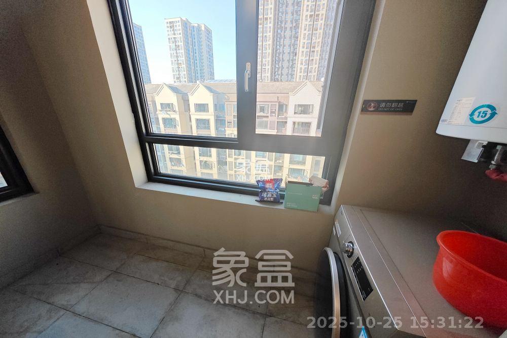 万科魅力之城天阔里 4室2厅2卫 4000.0元/月 万科魅力之城天阔里 4室2厅2卫 4000.0元/月室内图