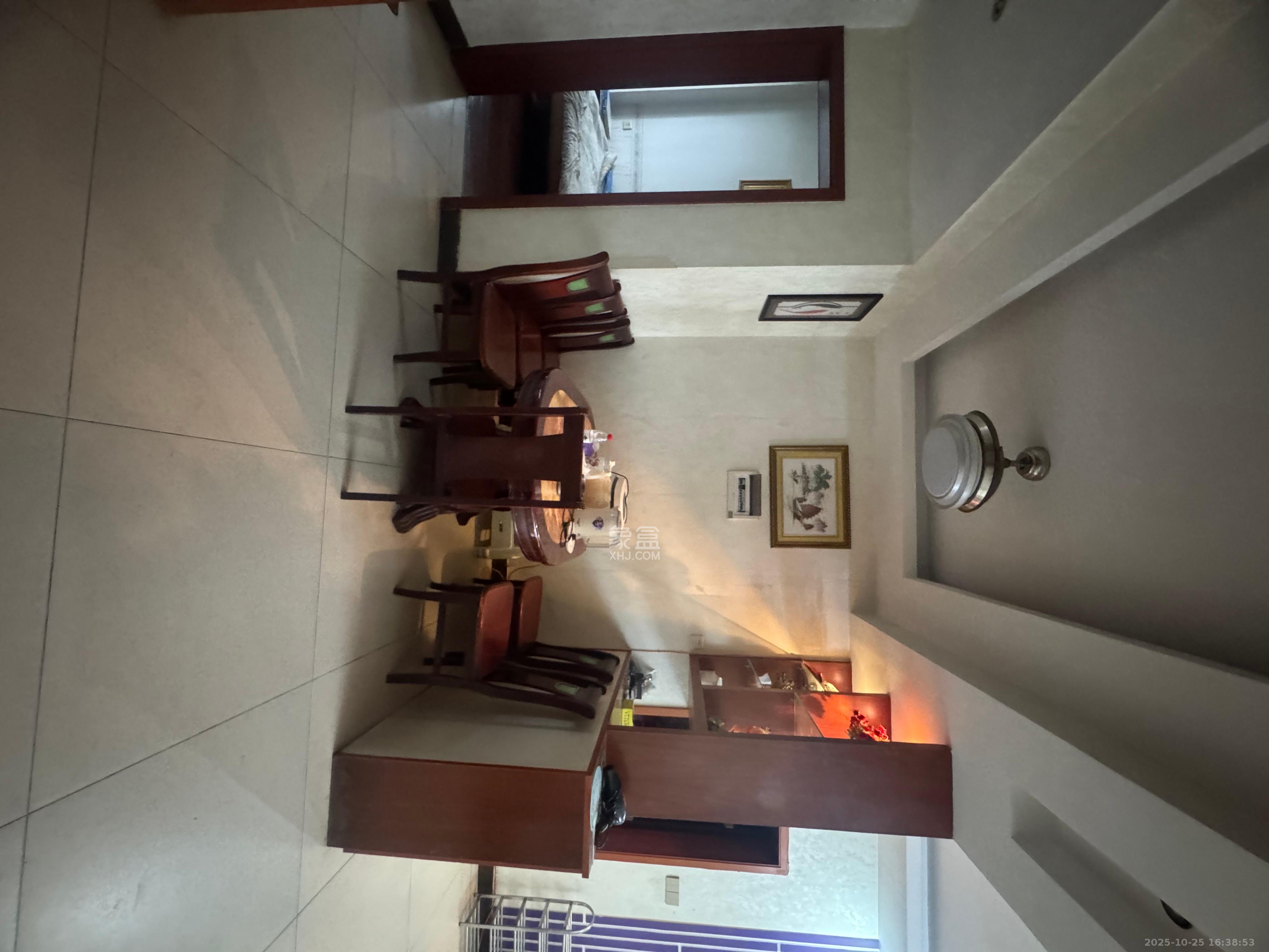 荣鑫家园 2室2厅2卫 1500.0元/月 荣鑫家园 2室2厅2卫 1500.0元/月室内图