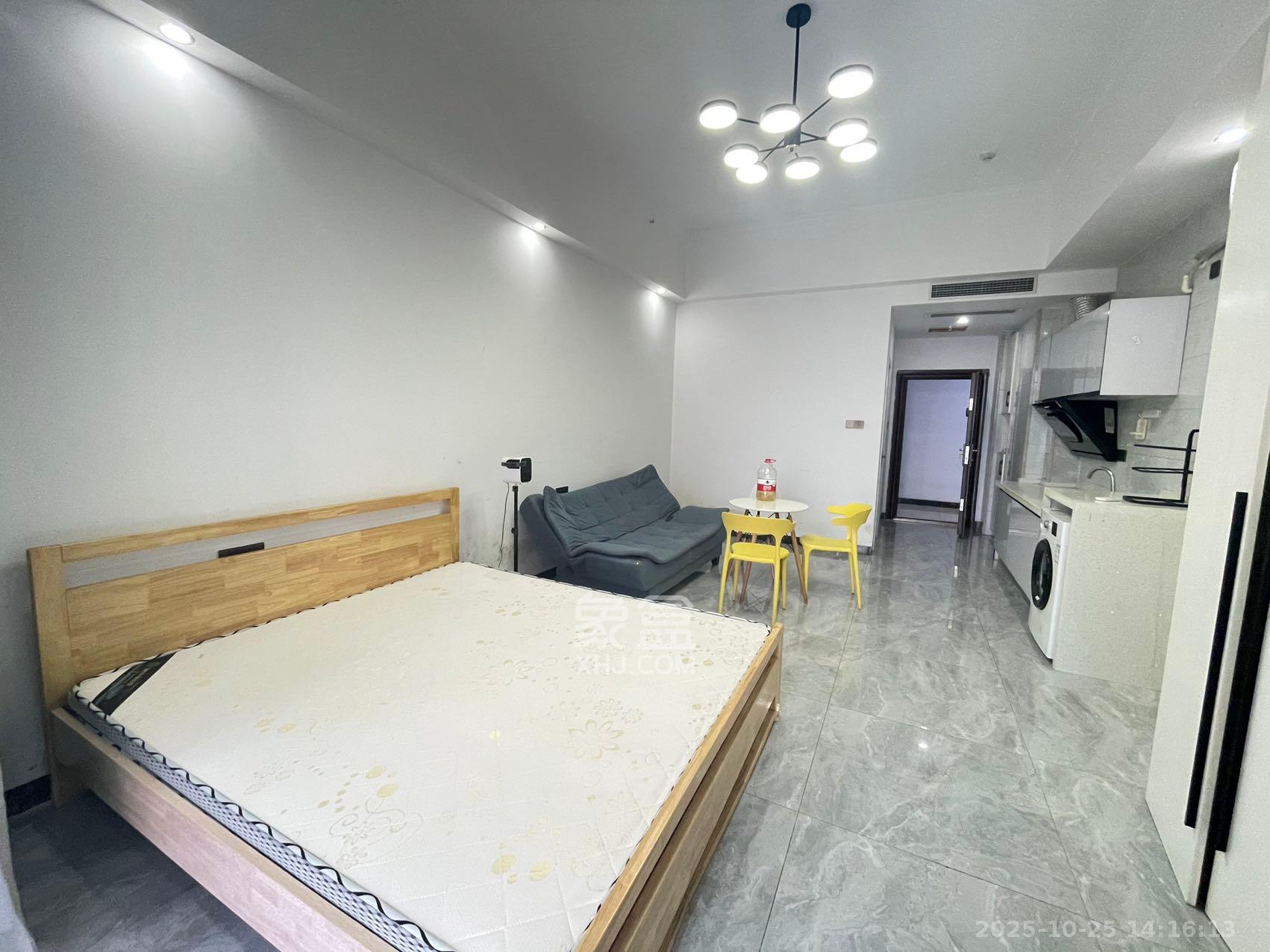 梅溪峰汇(房聚梅溪壹中心)  1室1厅1卫    1600.0元/月 梅溪峰汇(房聚梅溪壹中心)  1室1厅1卫    1600.0元/月室内图