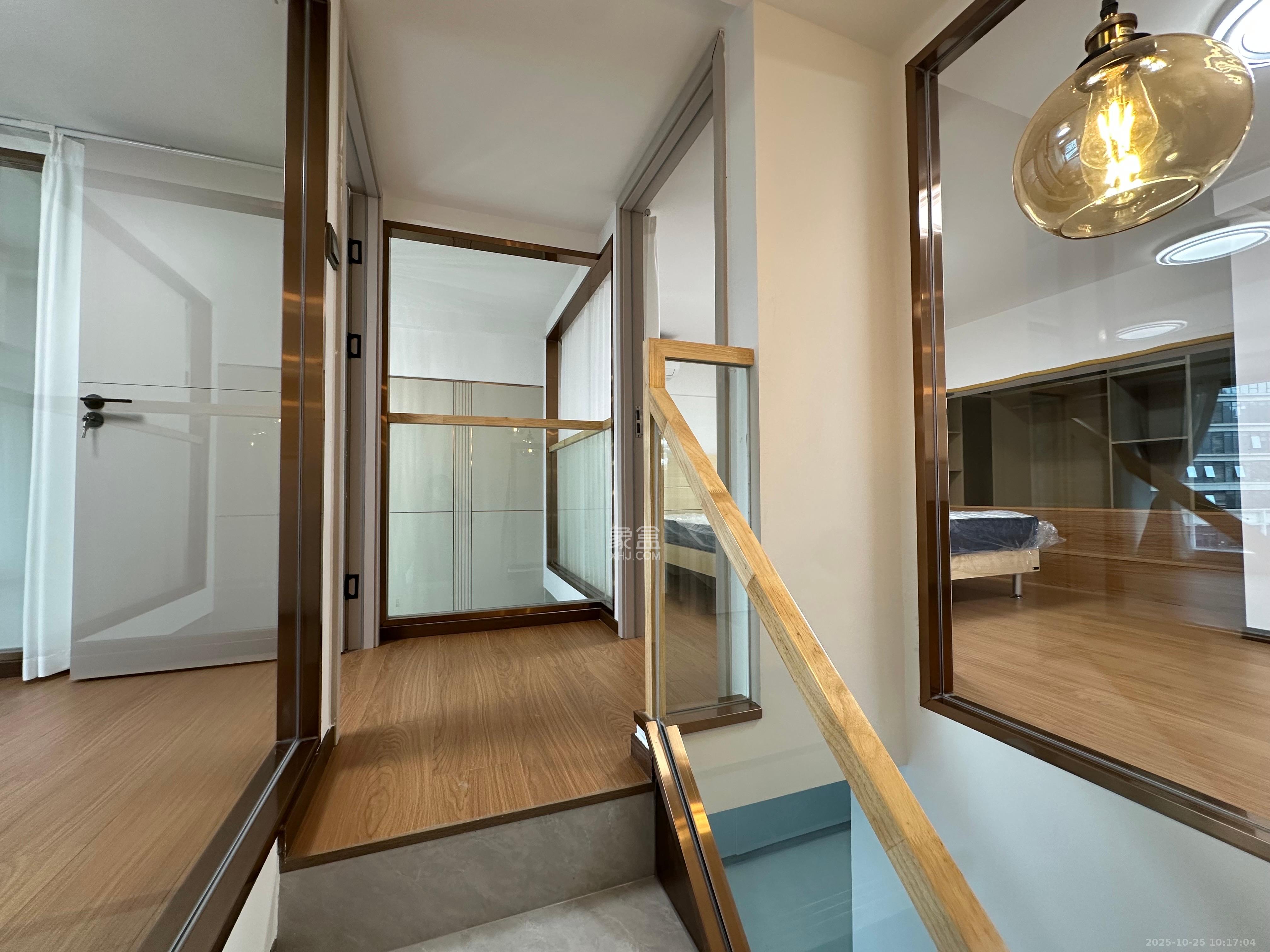 保利中环广场（保利中悦苑）  2室1厅1卫    2600.0元/月室内图