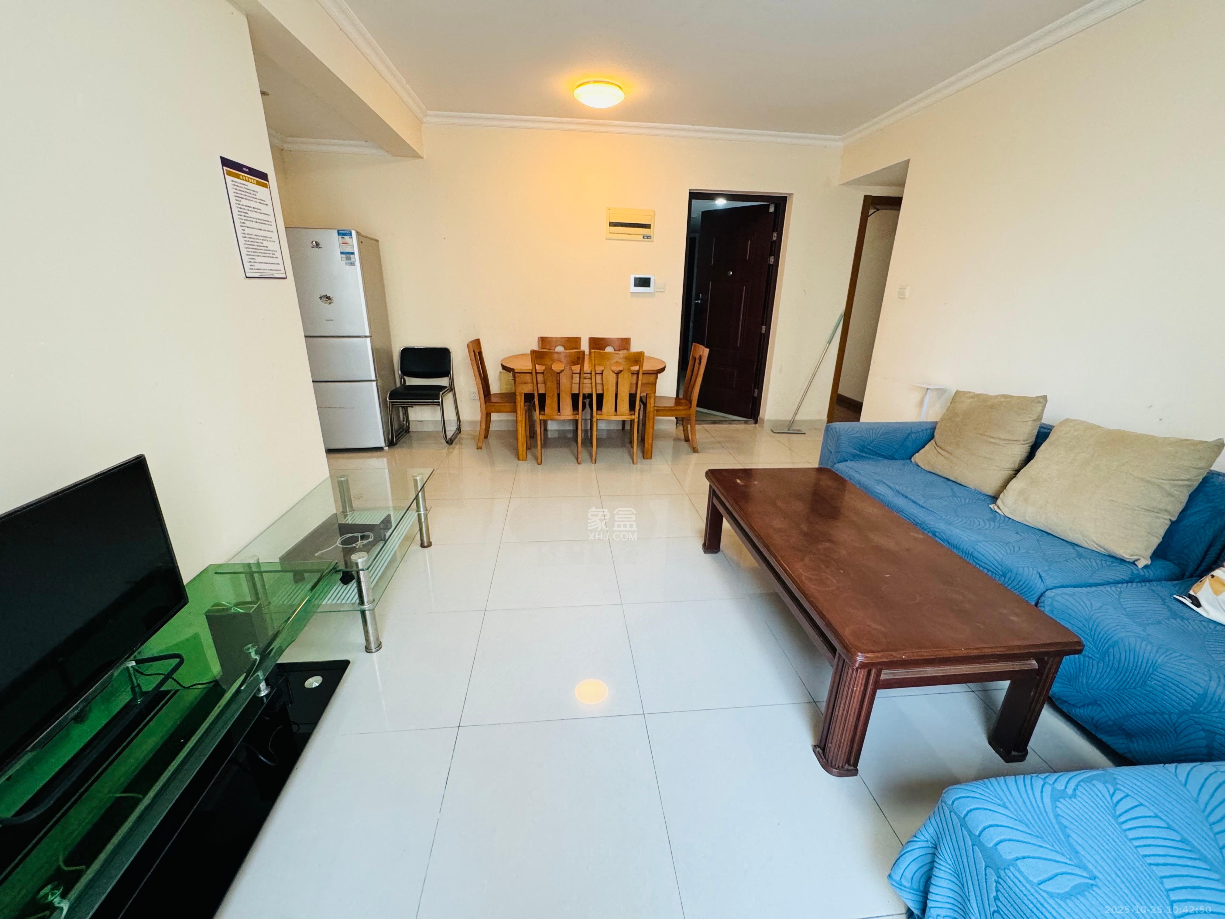 协信星澜汇  3室2厅1卫    2500.0元/月室内图