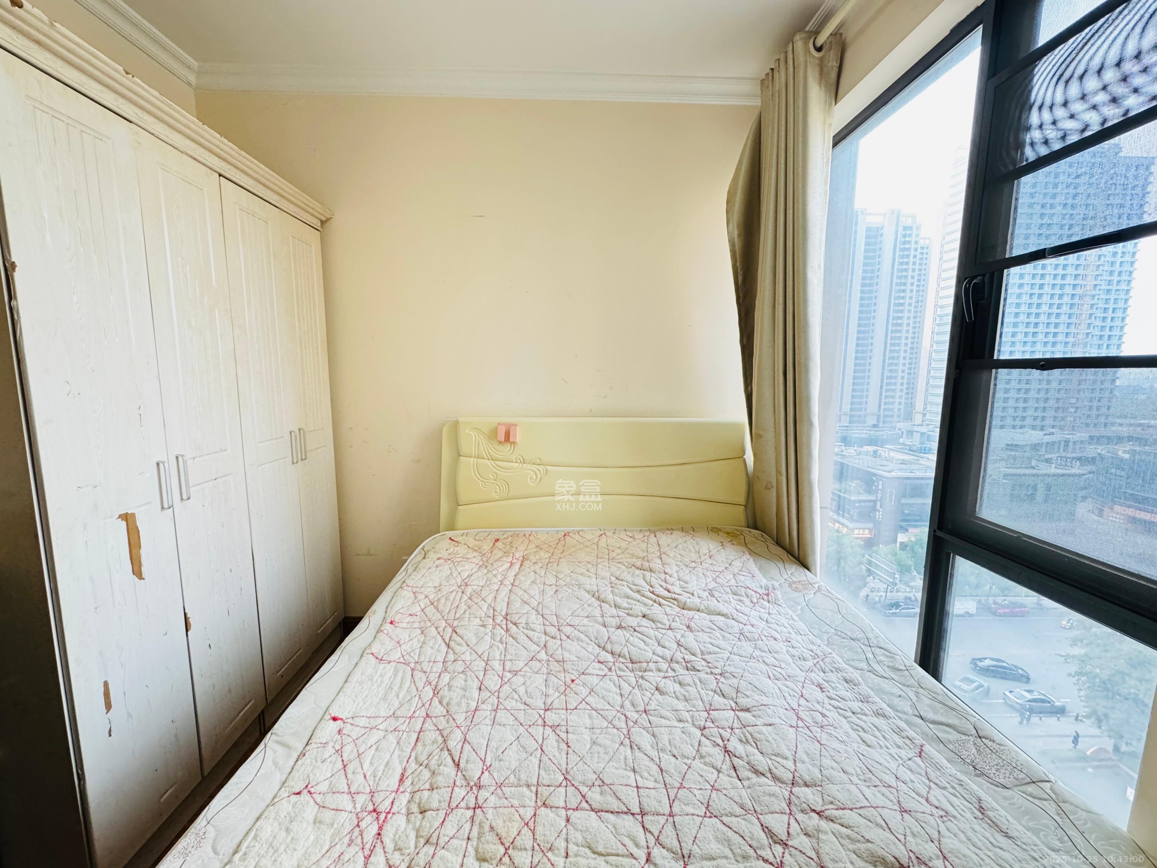 协信星澜汇  3室2厅1卫    2500.0元/月室内图