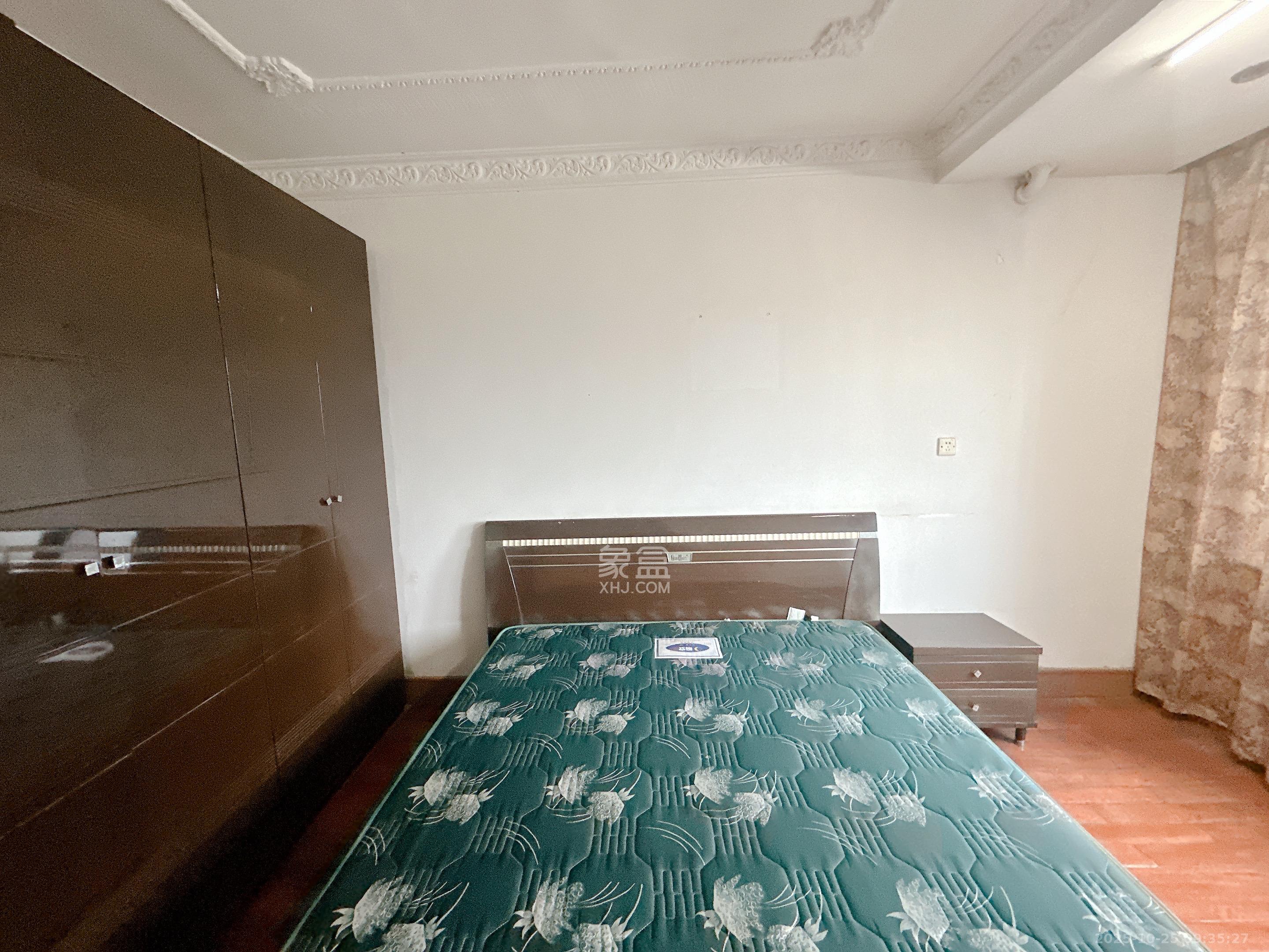 省粮食局宿舍北院  3室2厅1卫    2500.0元/月 省粮食局宿舍北院  3室2厅1卫    2500.0元/月室内图