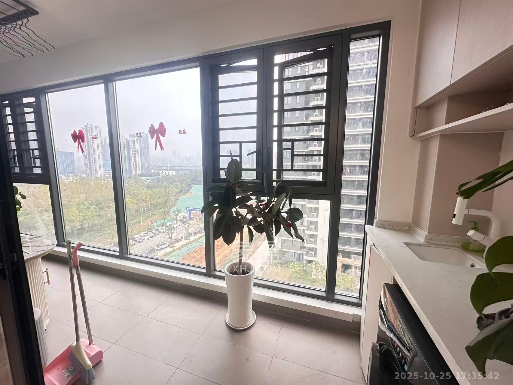 旭辉铂宸府  4室2厅2卫    3300.0元/月 旭辉铂宸府  4室2厅2卫    3300.0元/月室内图