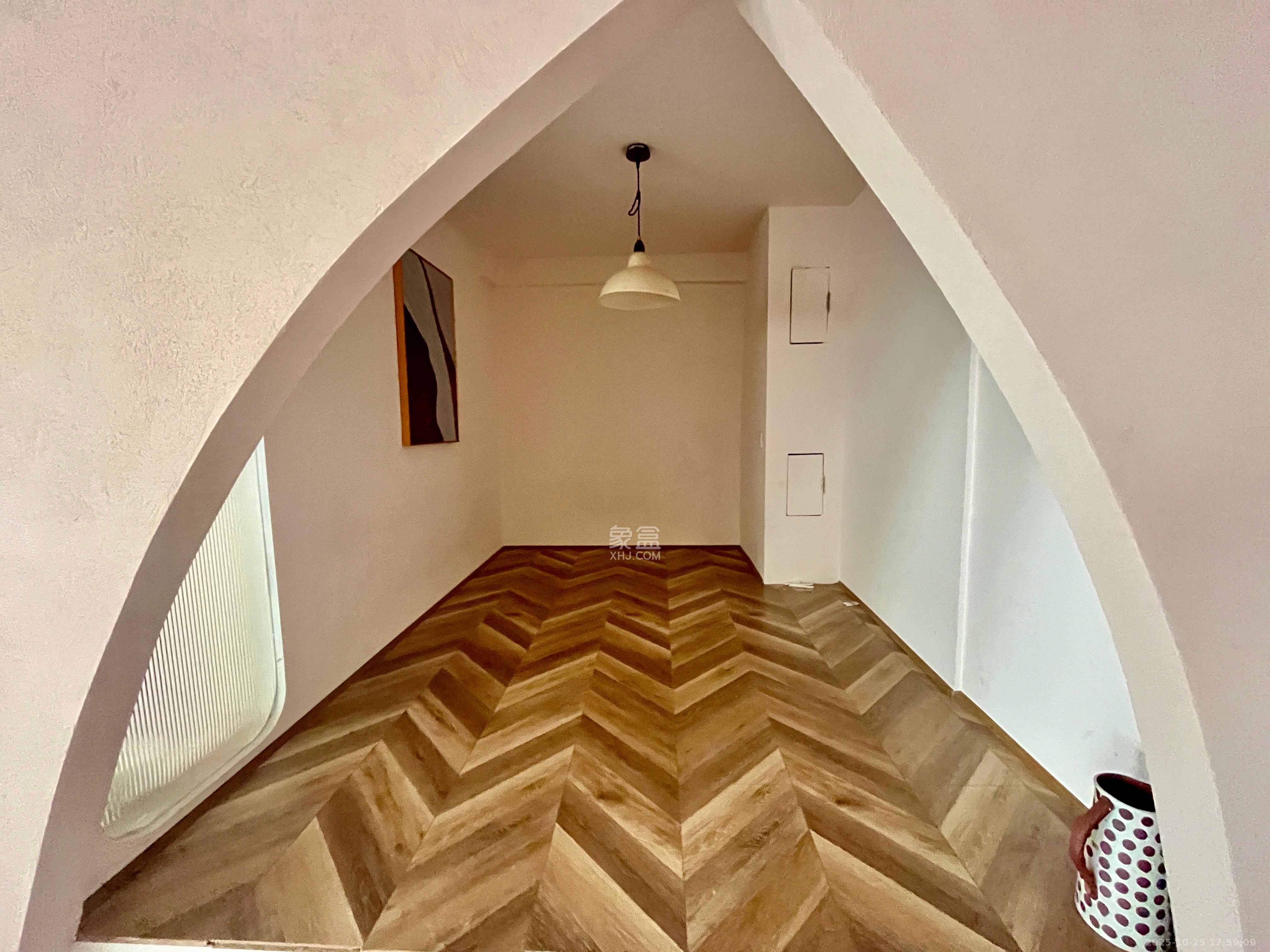 汇源大厦 1室0厅0卫 4000.0元/月 汇源大厦 1室0厅0卫 4000.0元/月室内图