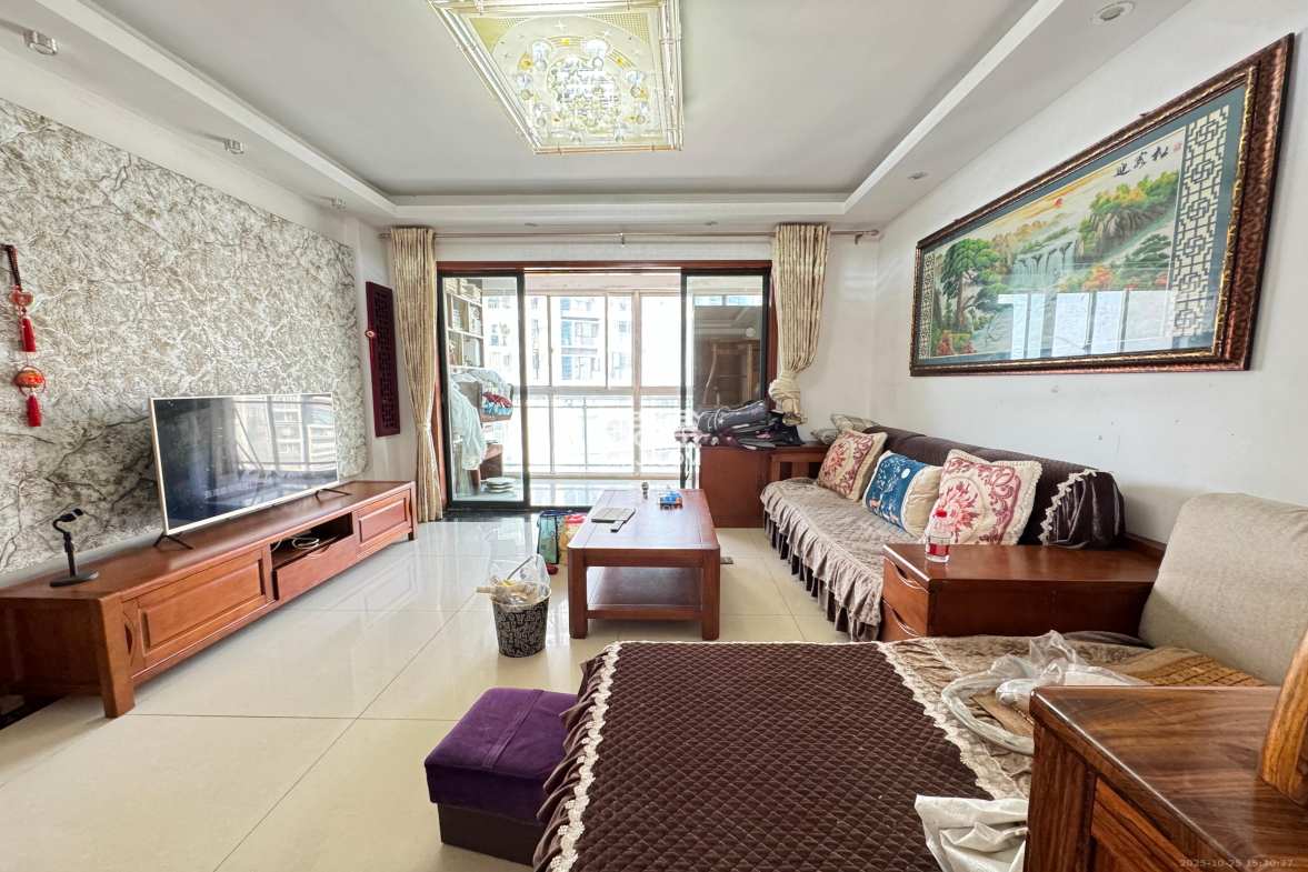 美林银谷  3室2厅2卫    3000.0元/月 美林银谷  3室2厅2卫    3000.0元/月室内图