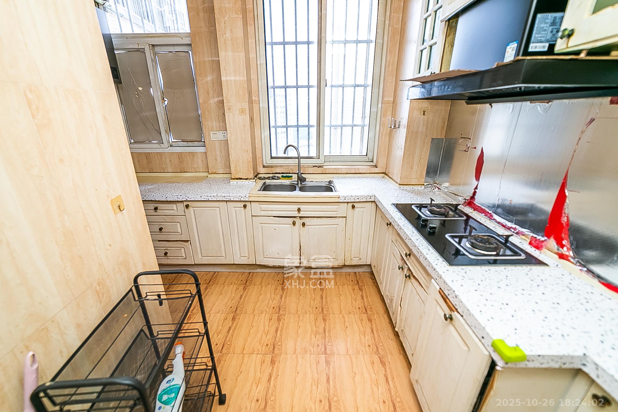 金碧文华  2室2厅1卫    58.0万 金碧文华  2室2厅1卫    58.0万其他