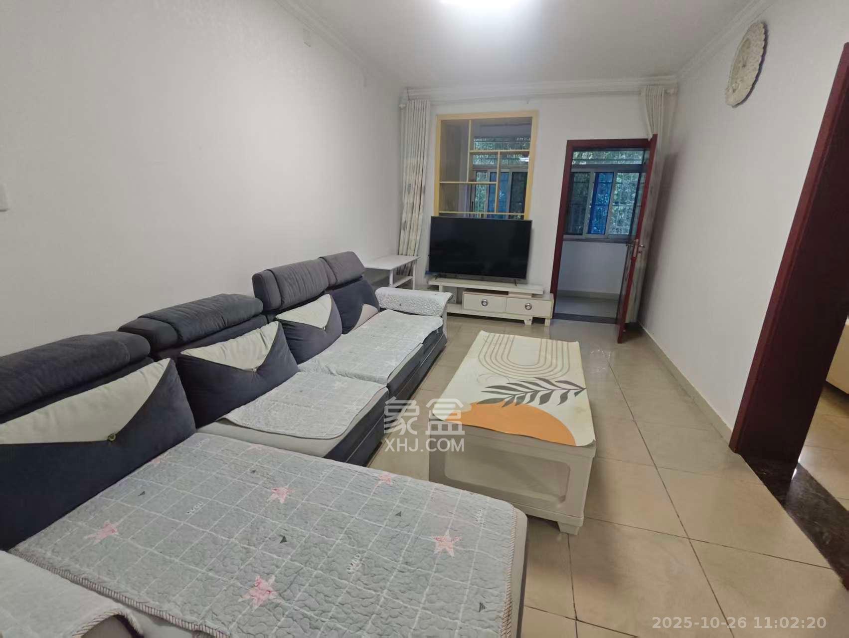 小林子冲社区  2室1厅1卫    1700.0元/月 小林子冲社区  2室1厅1卫    1700.0元/月