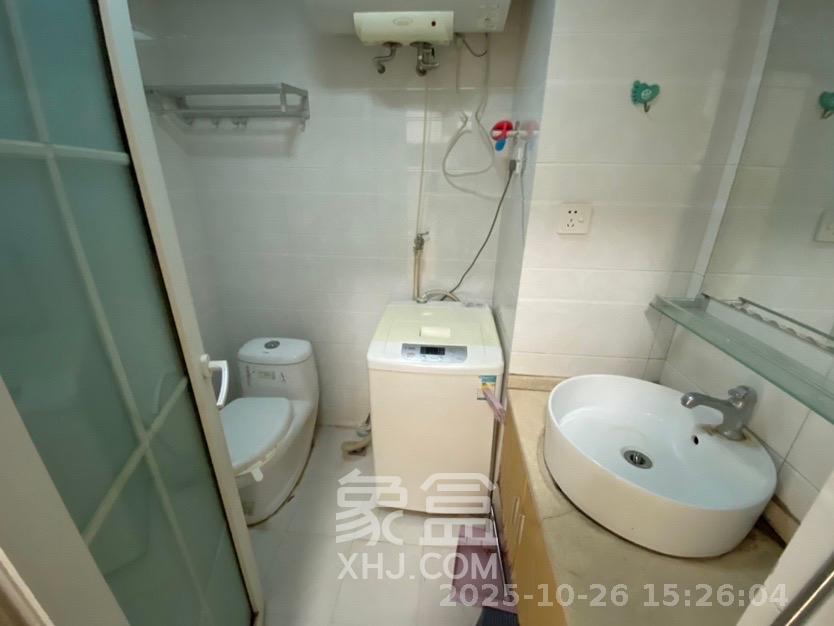 君庭金福苑  1室1厅1卫    1100.0元/月 君庭金福苑  1室1厅1卫    1100.0元/月室内图