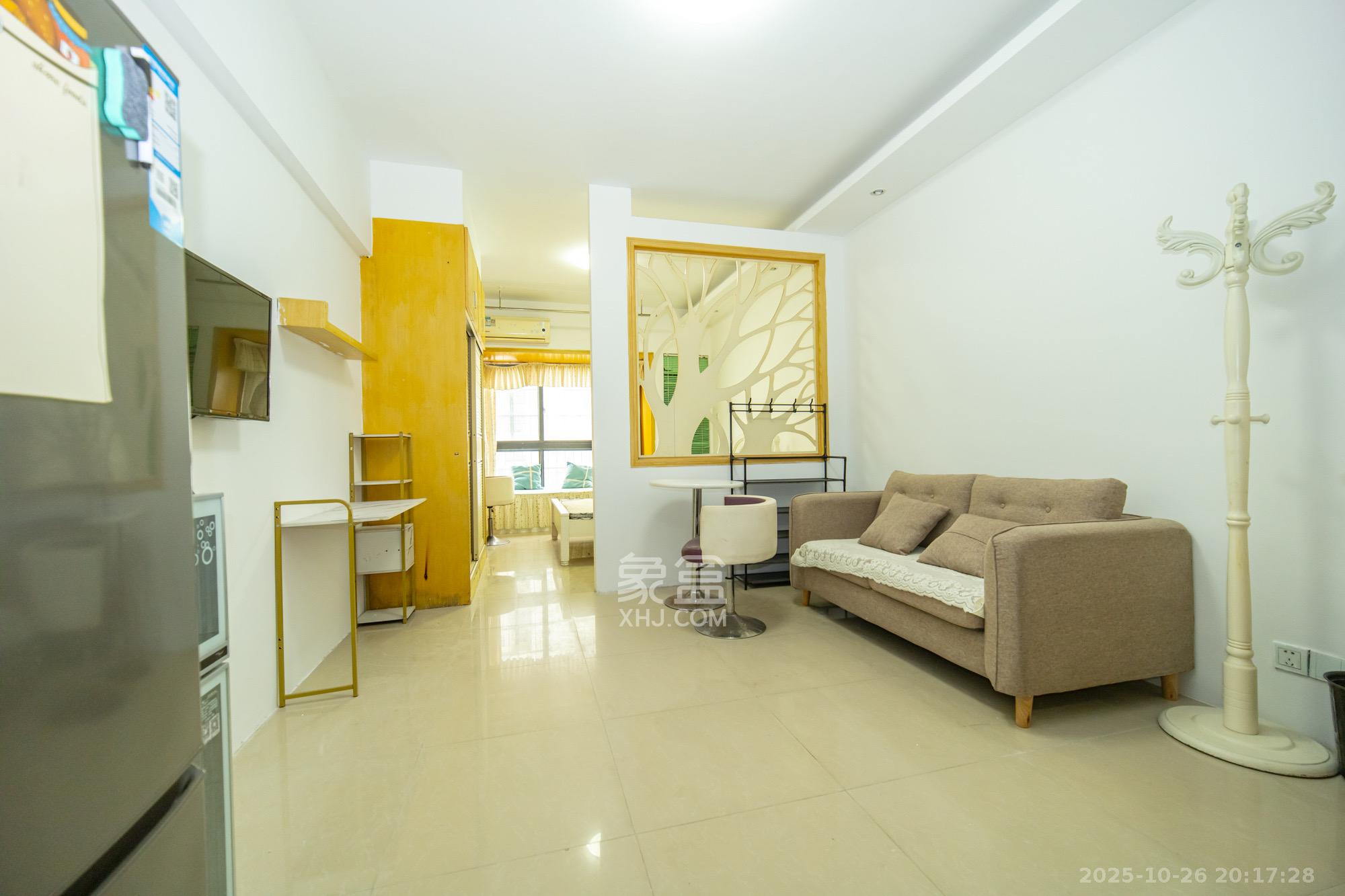 尚都花园城  1室1厅1卫    1000.0元/月 尚都花园城  1室1厅1卫    1000.0元/月室内图