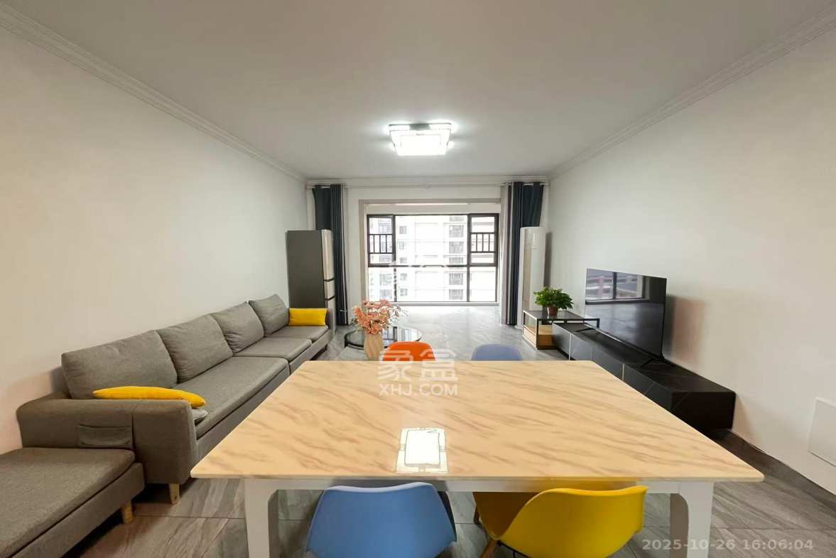 惟泽园 3室2厅2卫 3000.0元/月 惟泽园 3室2厅2卫 3000.0元/月室内图