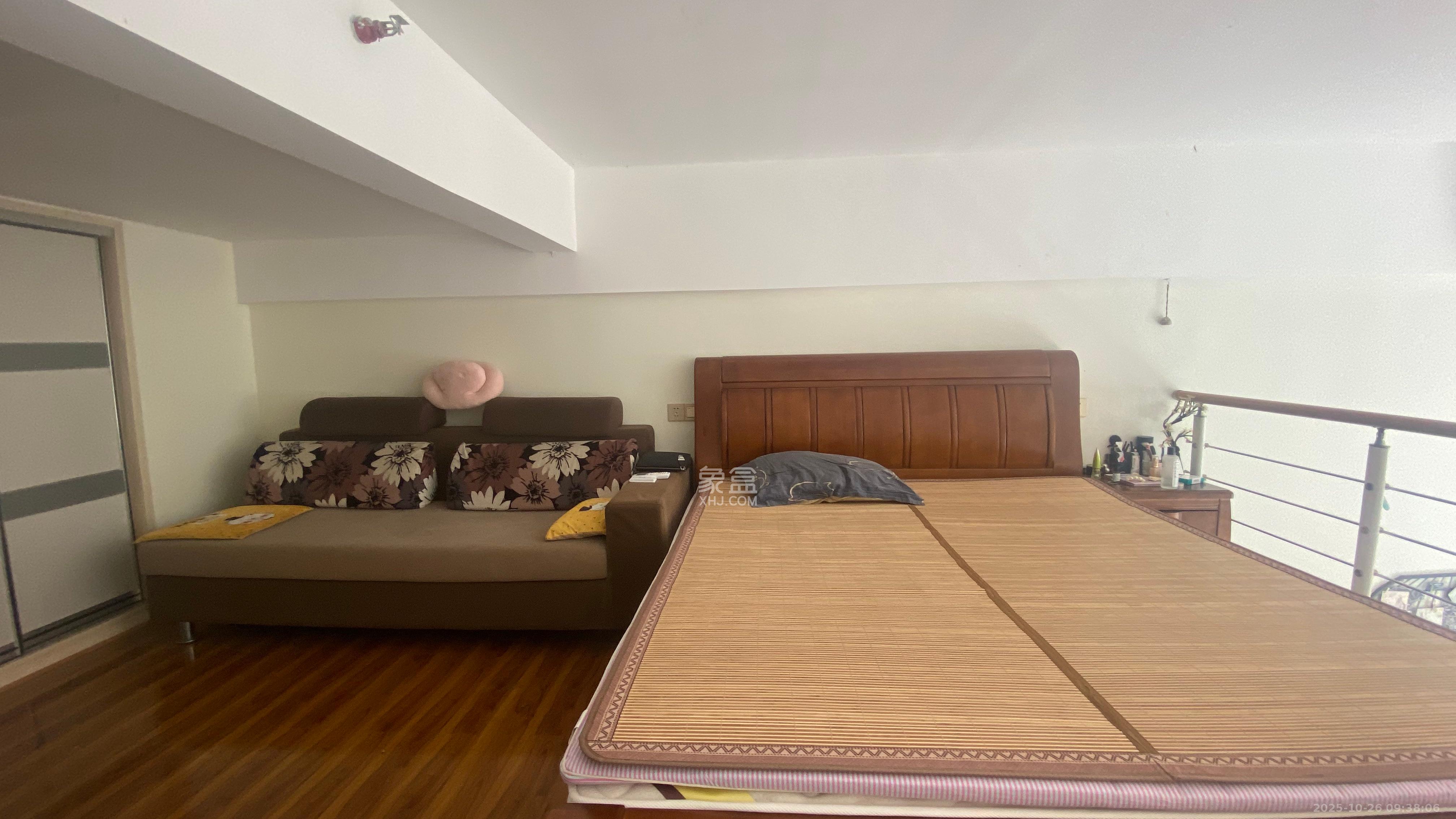 中建芙蓉嘉苑 1室1厅1卫 1600.0元/月 中建芙蓉嘉苑 1室1厅1卫 1600.0元/月室内图