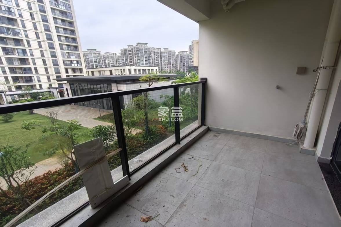 蓝宝凤鸣兰曦 3室2厅2卫 2500.0元/月 蓝宝凤鸣兰曦 3室2厅2卫 2500.0元/月室内图