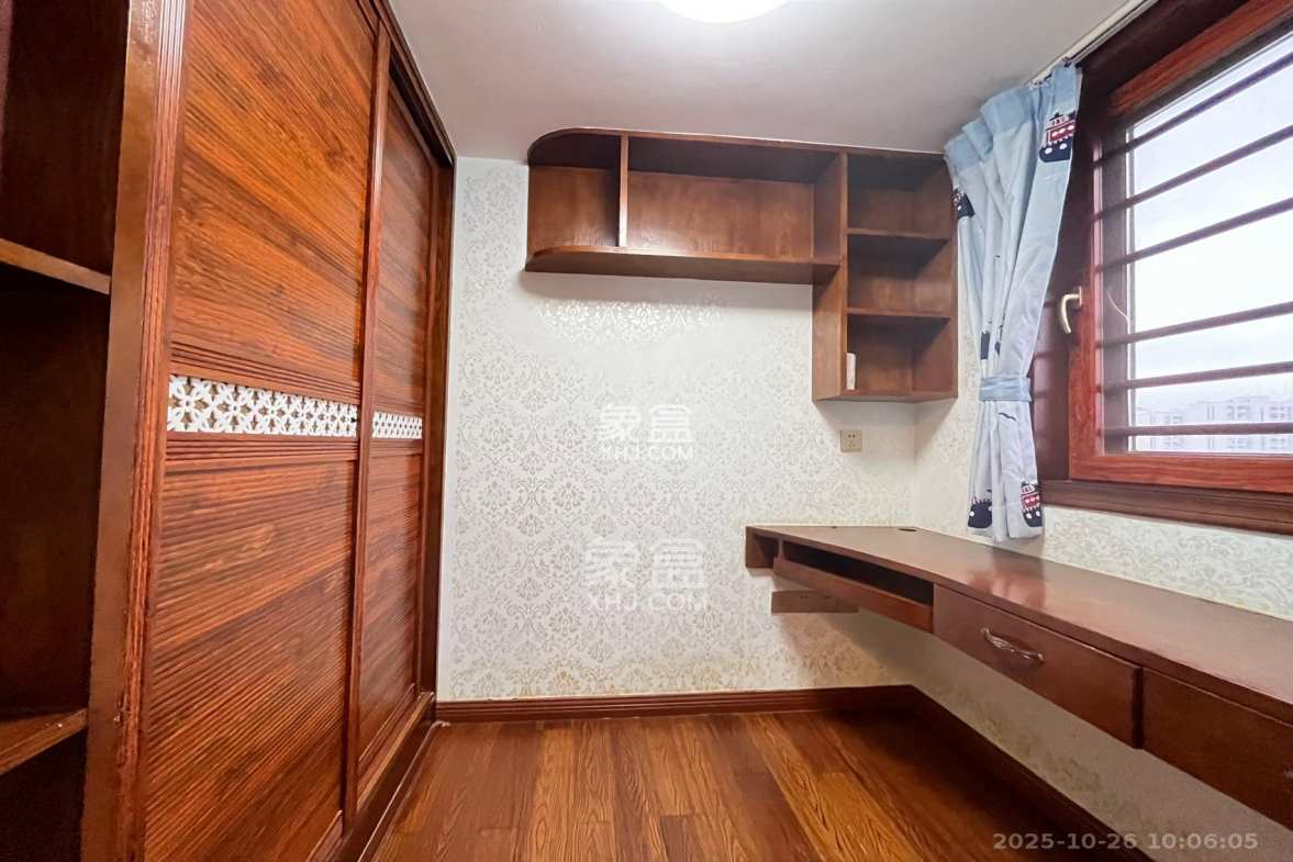 莲香园  2室2厅1卫    2200.0元/月 莲香园  2室2厅1卫    2200.0元/月室内图