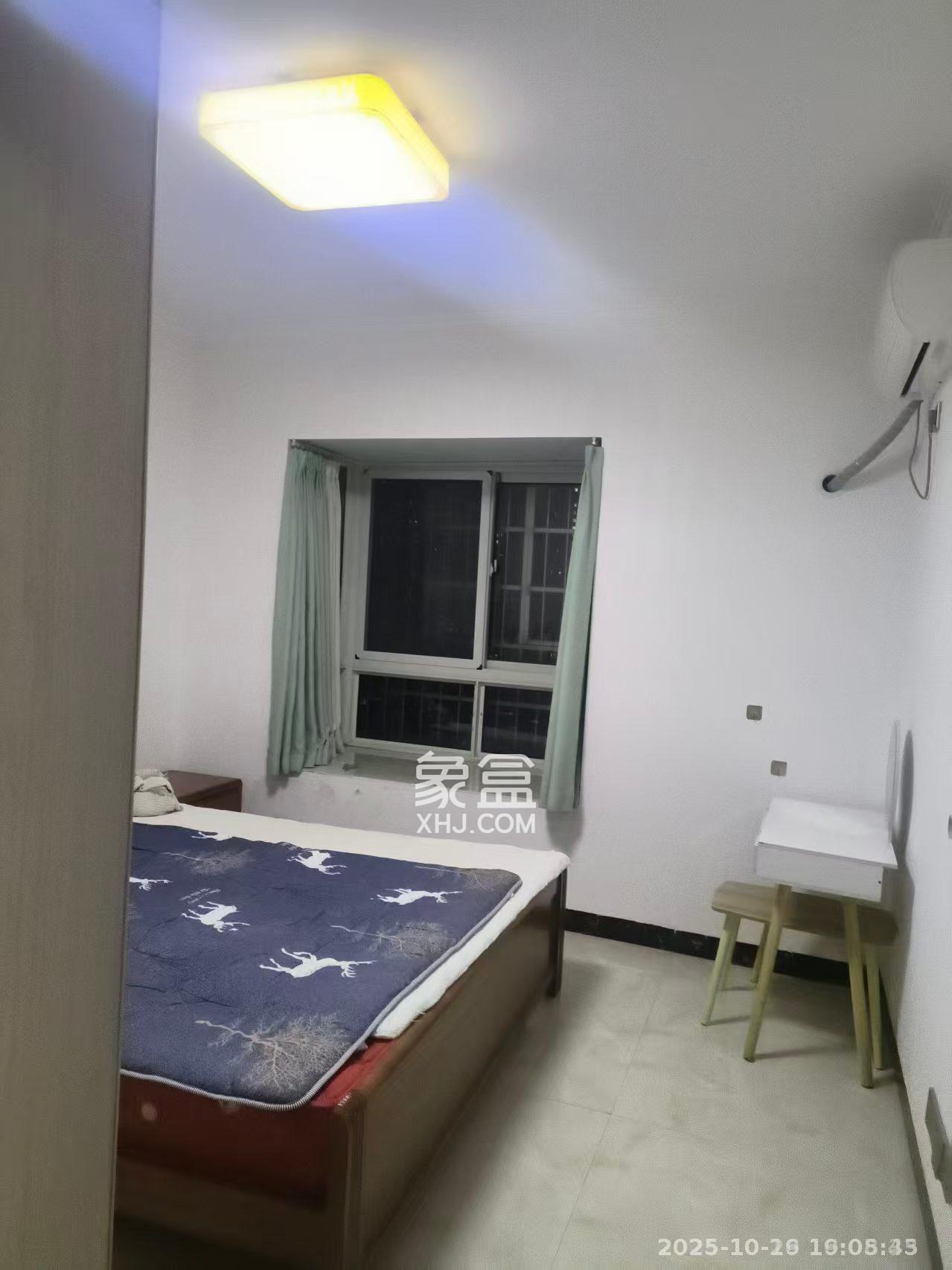 金南家园二期  2室2厅1卫    1700.0元/月 金南家园二期  2室2厅1卫    1700.0元/月室内图