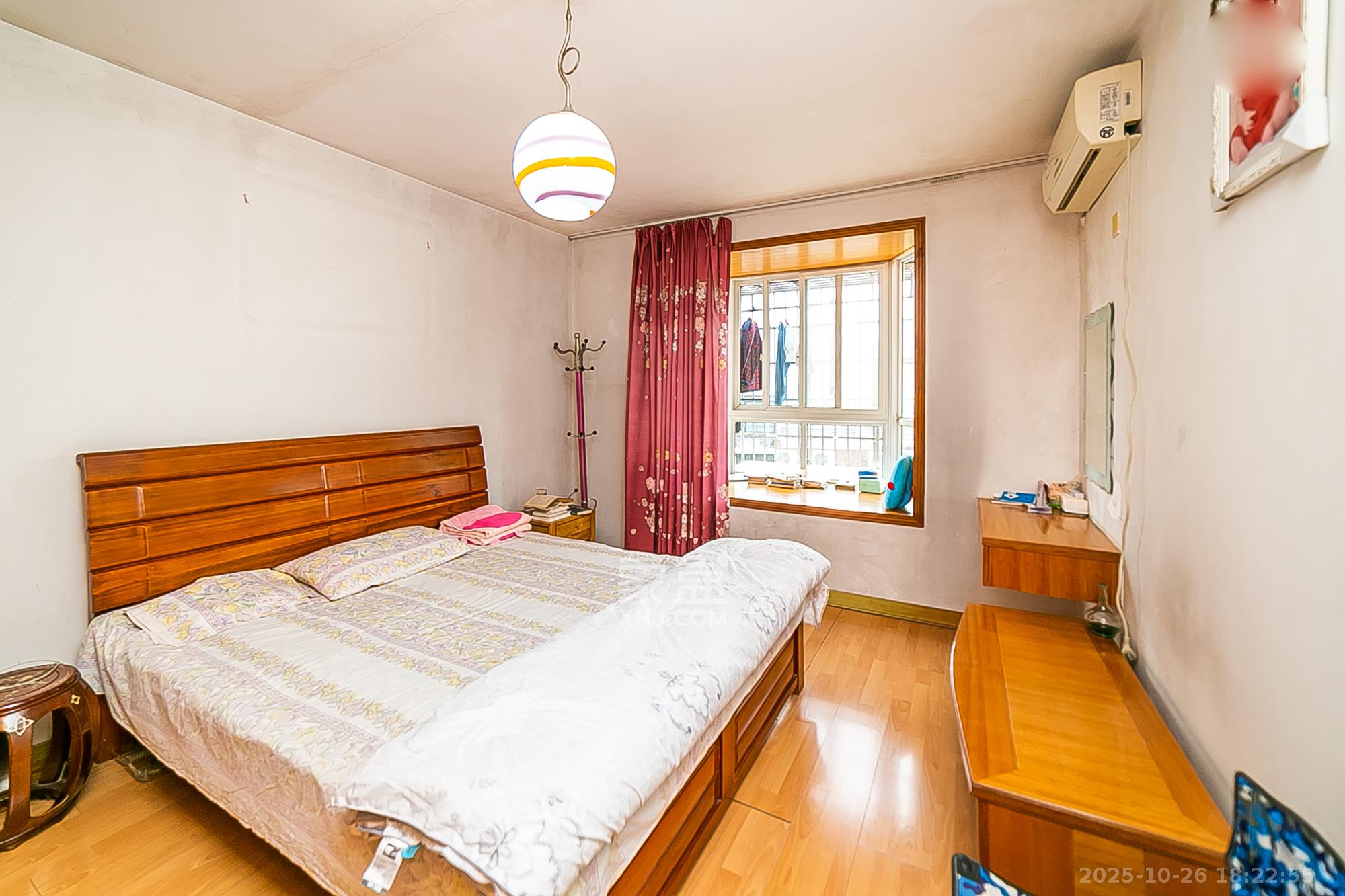 丽江翠园  3室2厅1卫    66.8万卧室