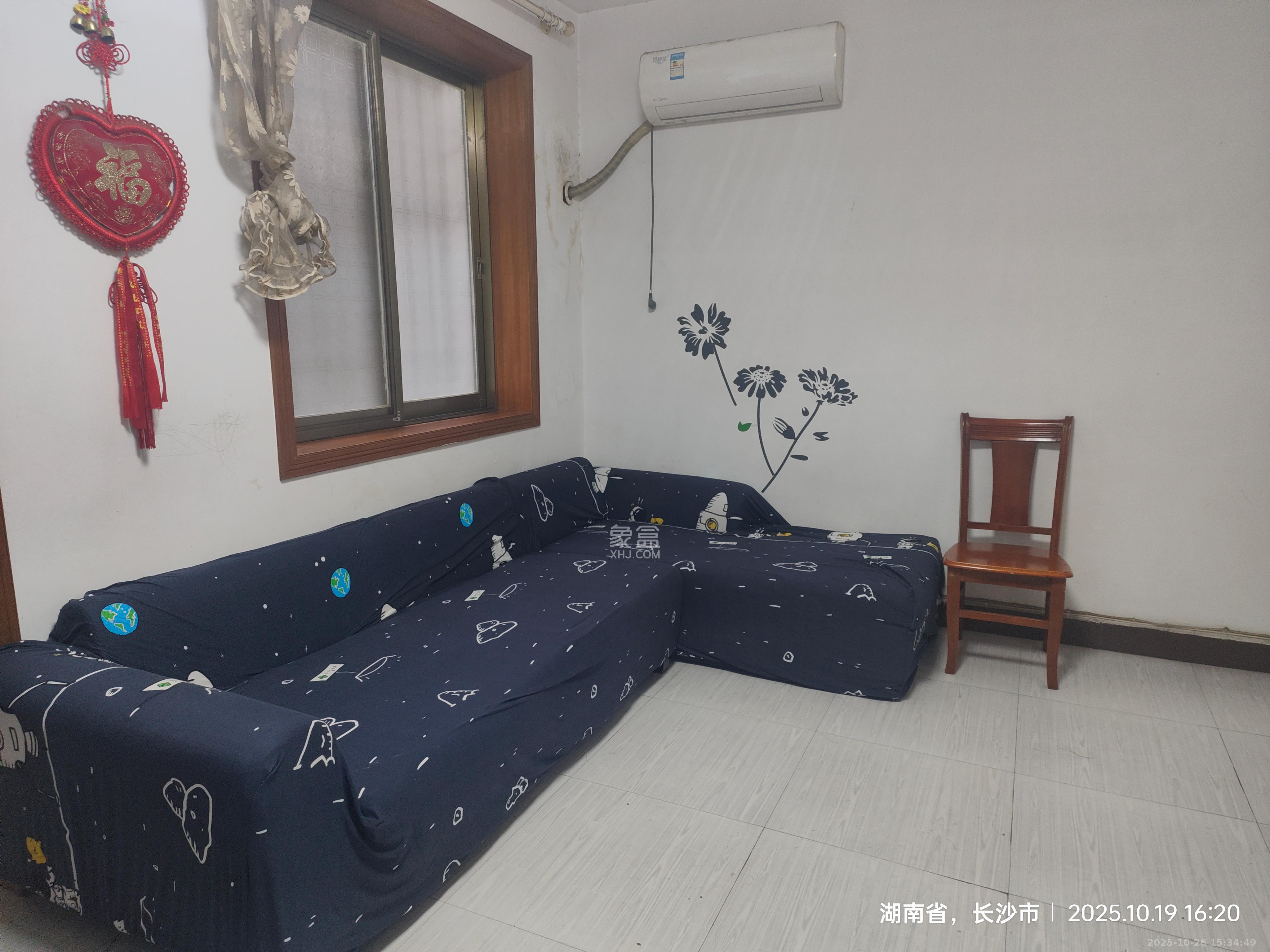 市直属机关宿舍  2室1厅1卫    1450.0元/月