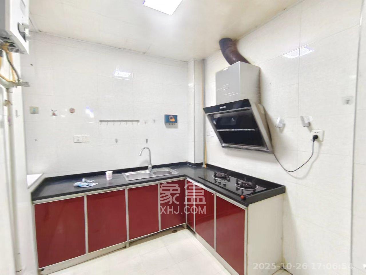 水木兰庭 3室2厅2卫 2100.0元/月 水木兰庭 3室2厅2卫 2100.0元/月室内图