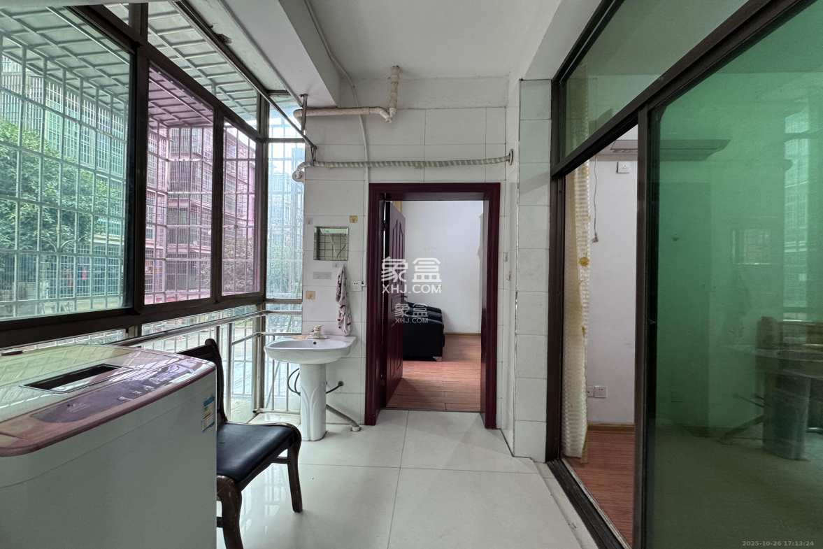 华美佳园(鄱阳佳园) 1室0厅0卫 1150.0元/月 华美佳园(鄱阳佳园) 1室0厅0卫 1150.0元/月室内图