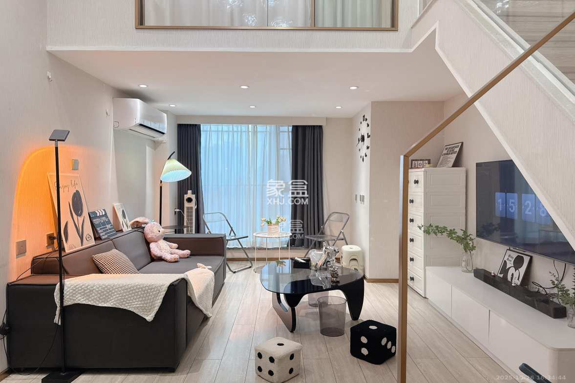 华远华时代  2室1厅1卫    3000.0元/月 华远华时代  2室1厅1卫    3000.0元/月室内图