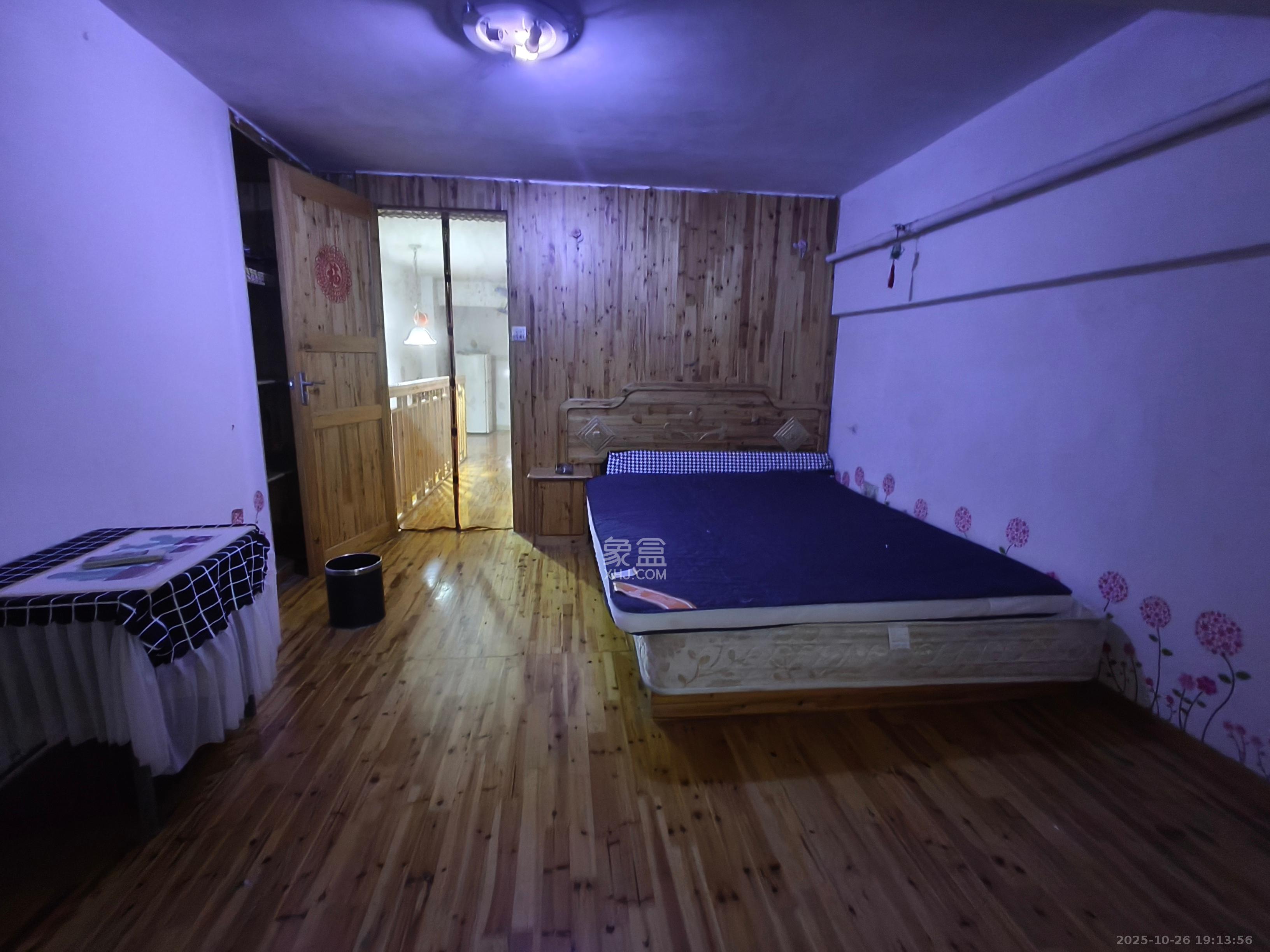 格蓝康都  1室1厅1卫    1800.0元/月 格蓝康都  1室1厅1卫    1800.0元/月室内图