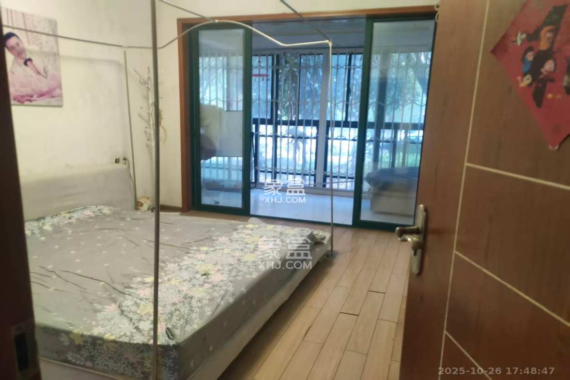 华盛世纪新城 4室2厅2卫 2600.0元/月 华盛世纪新城 4室2厅2卫 2600.0元/月室内图