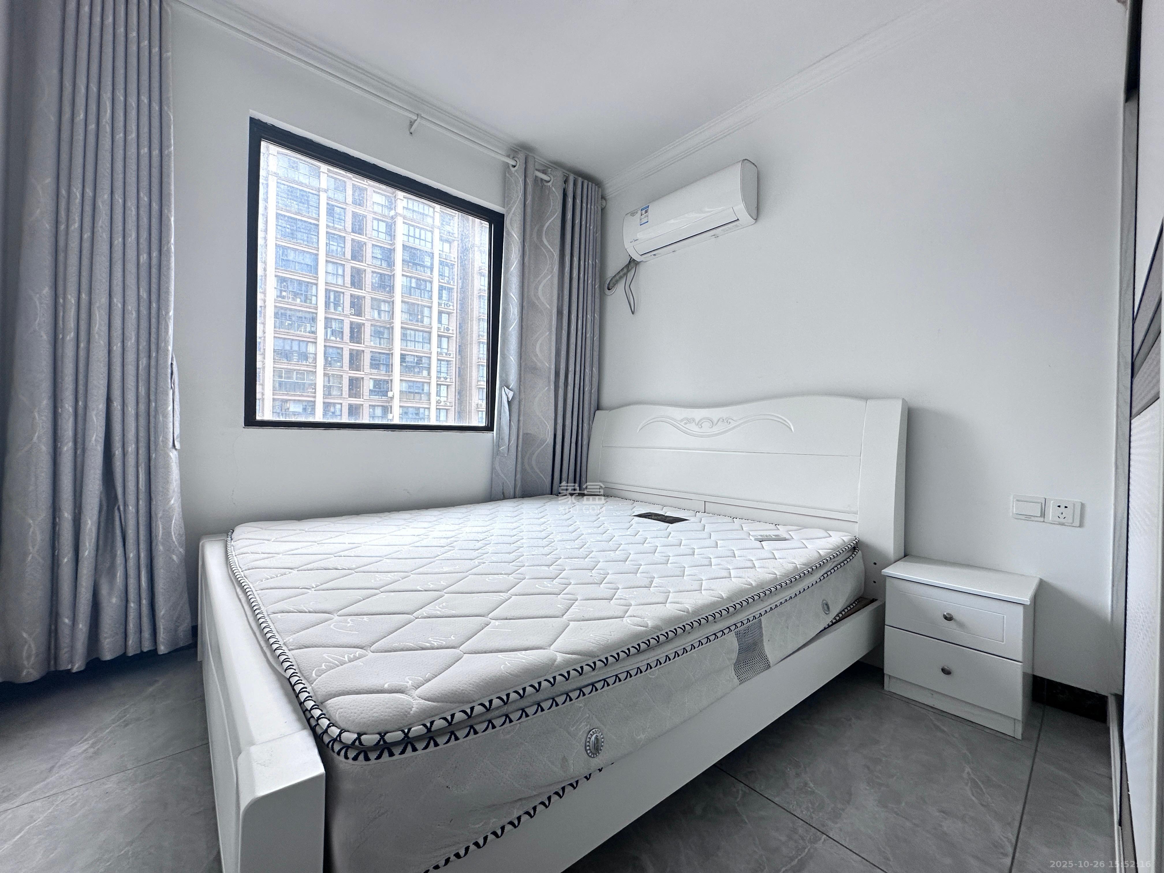 融创融公馆(融创臻苑) 1室1厅1卫 1500.0元/月 融创融公馆(融创臻苑) 1室1厅1卫 1500.0元/月室内图