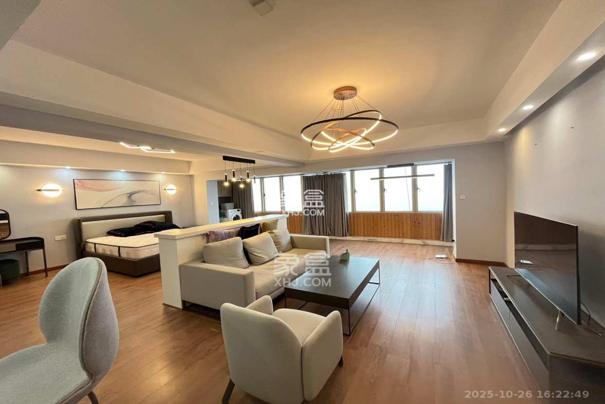 保利国际广场 1室1厅1卫 5500.0元/月 保利国际广场 1室1厅1卫 5500.0元/月室内图