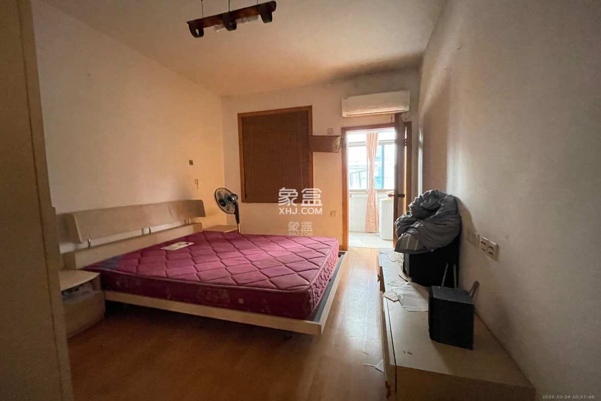 湘农桥社区 2室1厅1卫 1800.0元/月 湘农桥社区 2室1厅1卫 1800.0元/月室内图