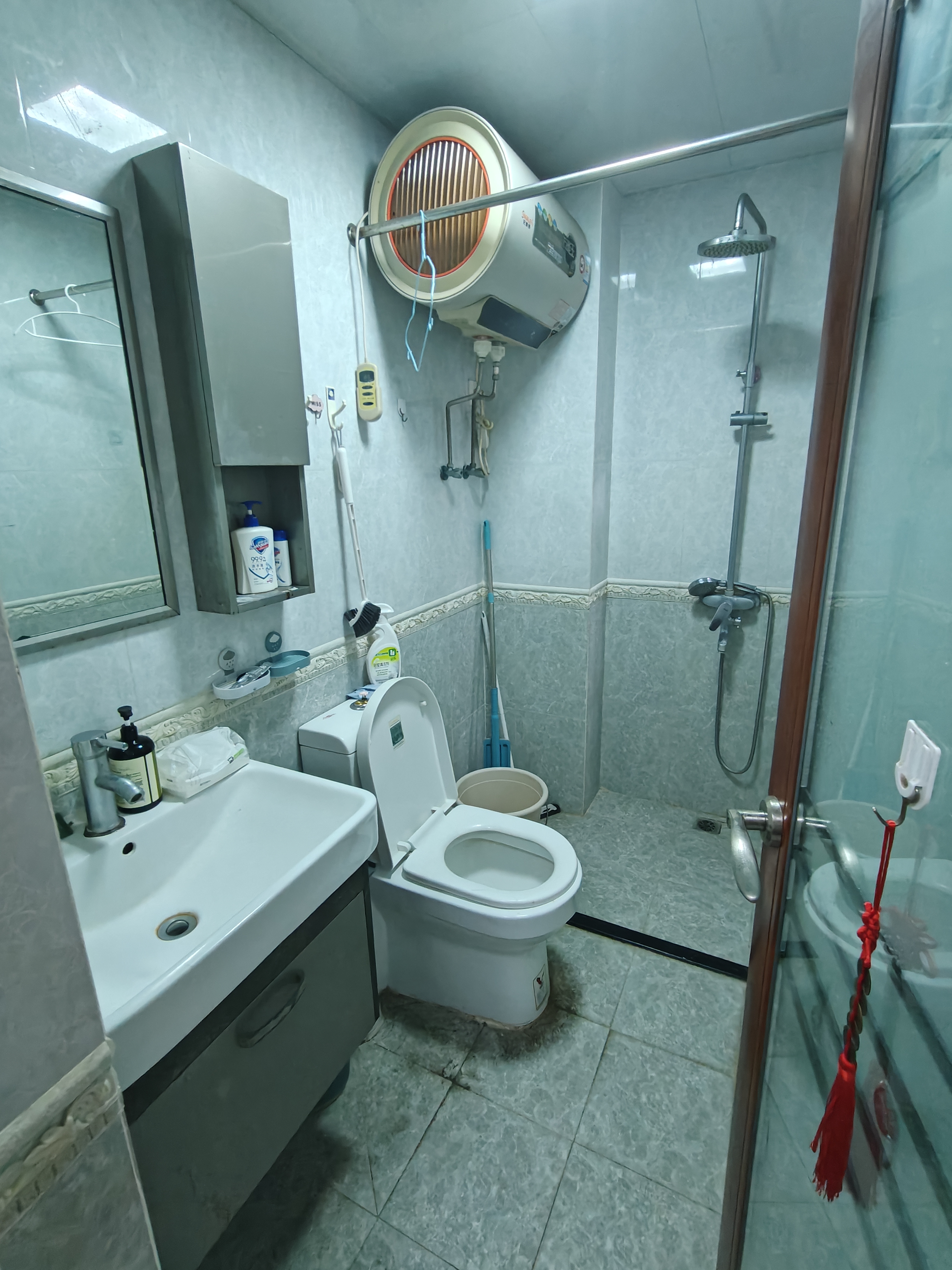 水云轩 1室1厅1卫 1500.0元/月 水云轩 1室1厅1卫 1500.0元/月室内图