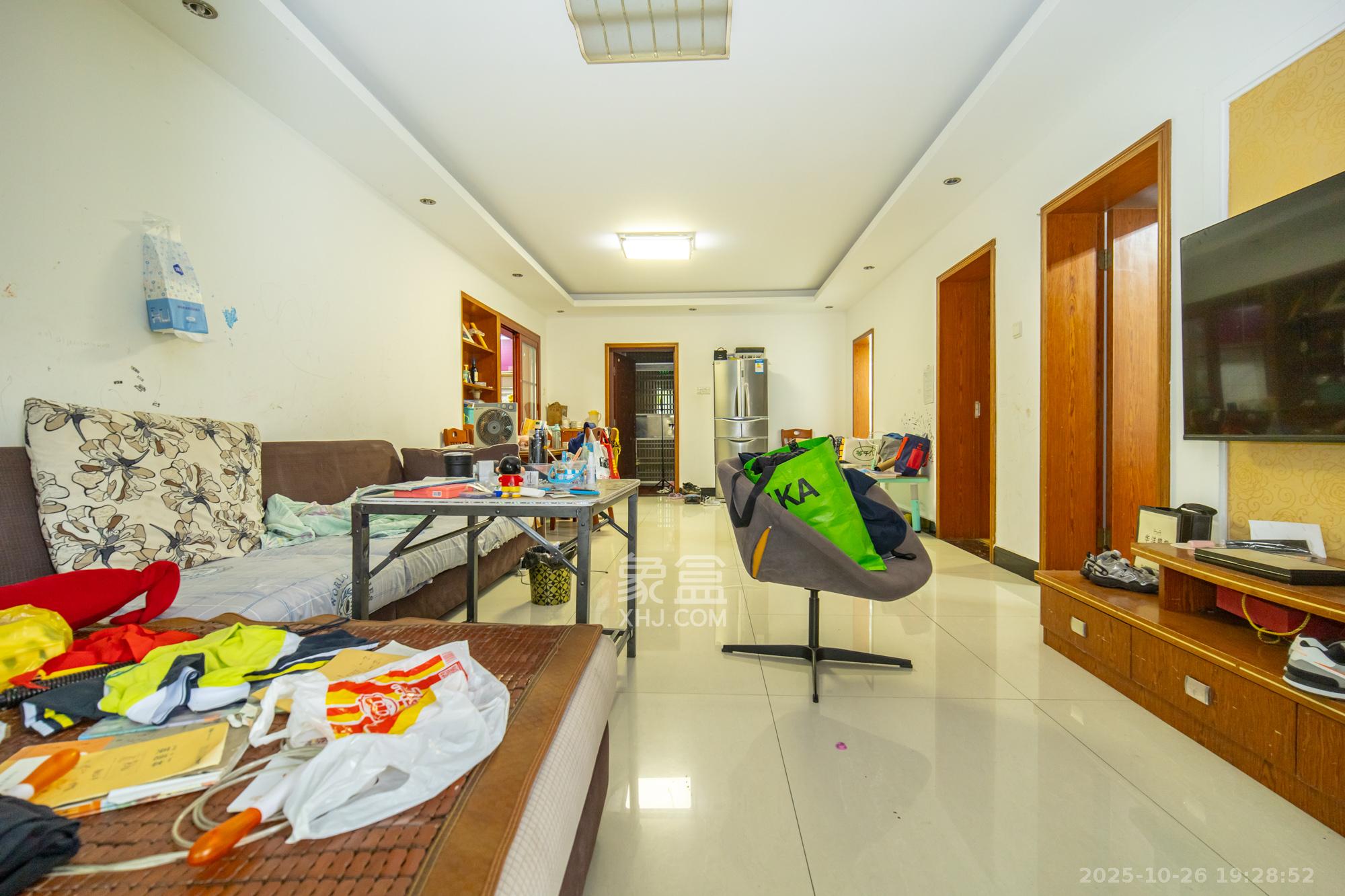 蝴蝶谷 2室2厅1卫 45.8万 蝴蝶谷 2室2厅1卫 45.8万客厅