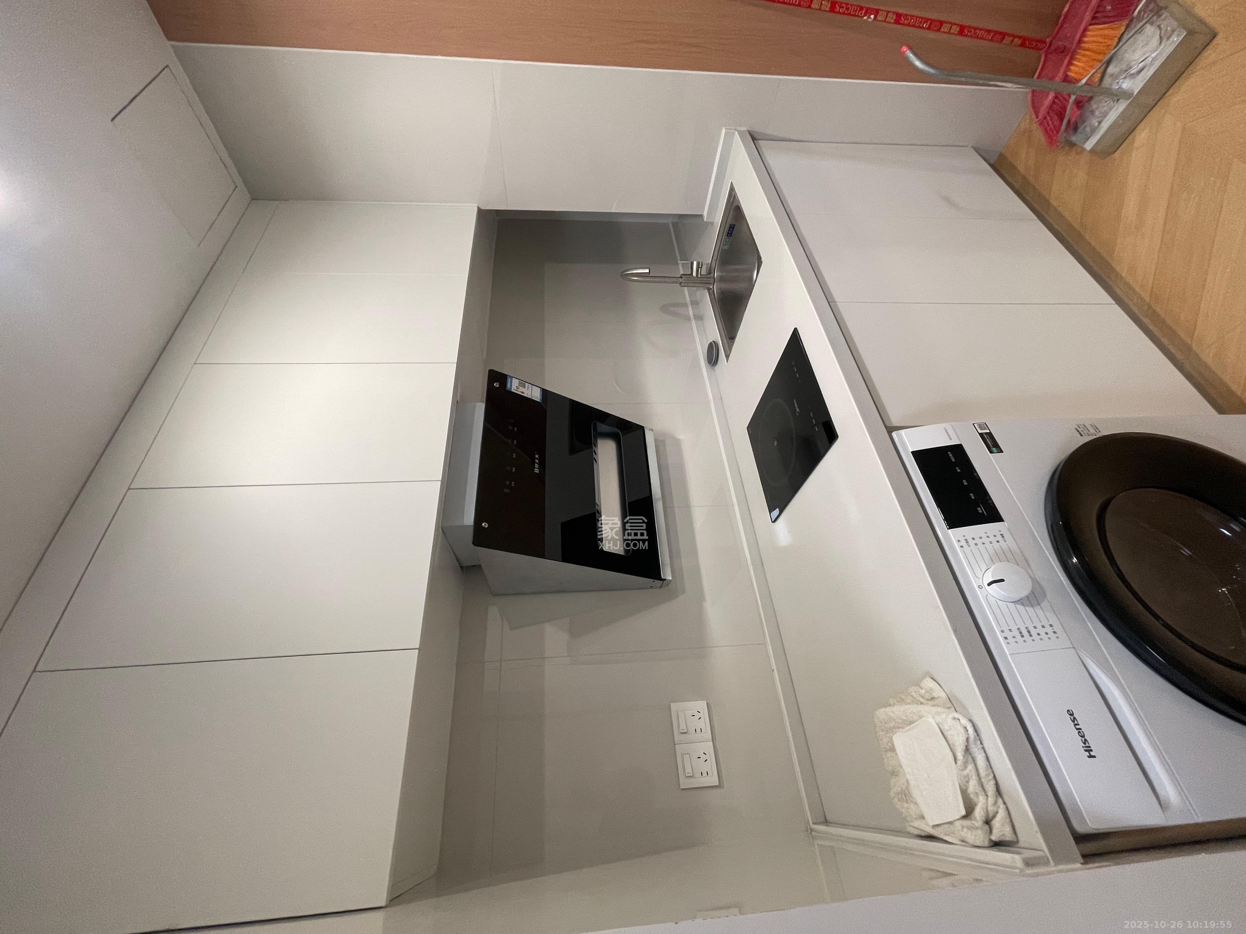 臻园  1室1厅1卫    1500.0元/月 臻园  1室1厅1卫    1500.0元/月室内图