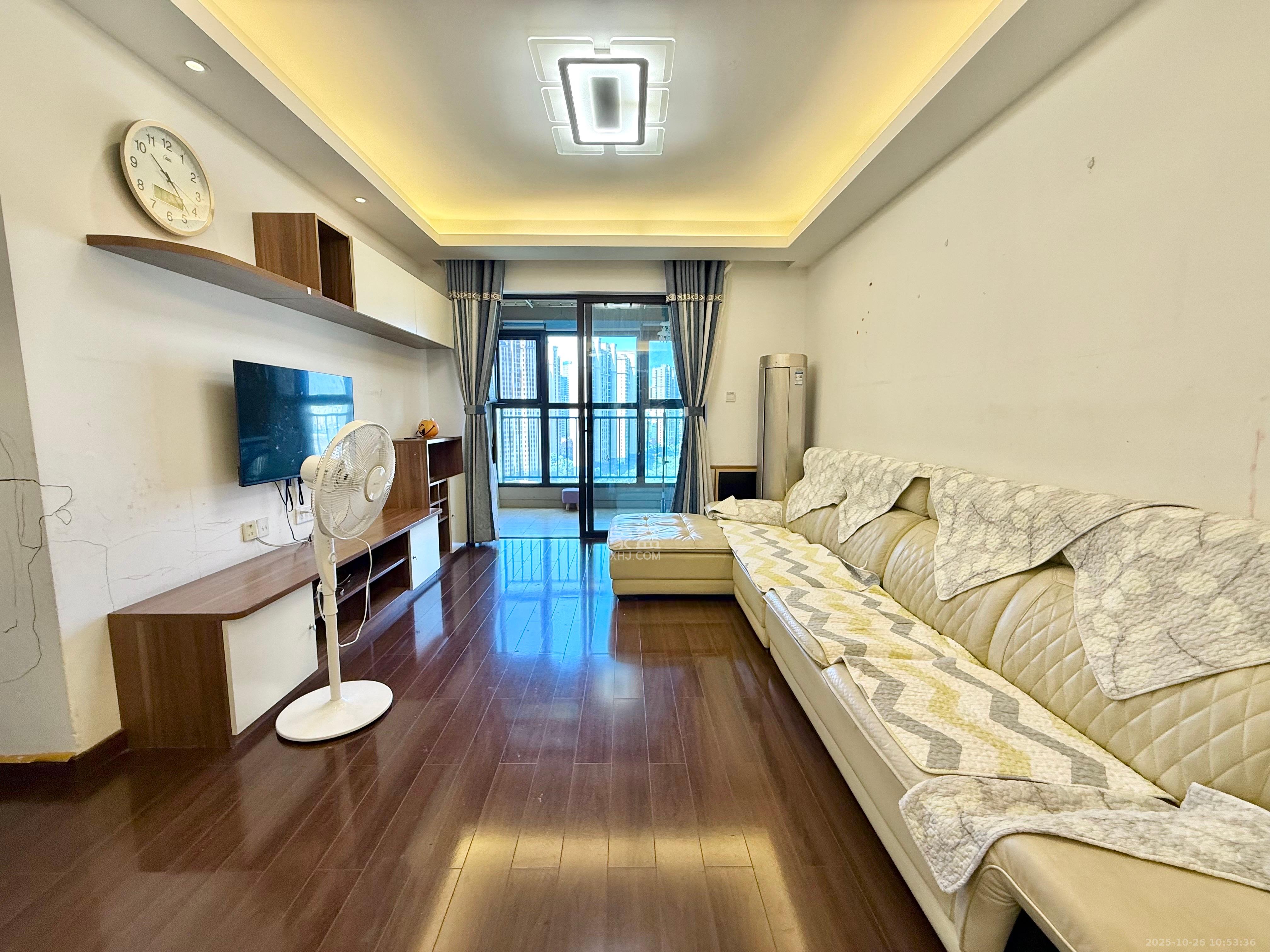 万科里金域国际 3室2厅2卫 3300.0元/月 万科里金域国际 3室2厅2卫 3300.0元/月室内图