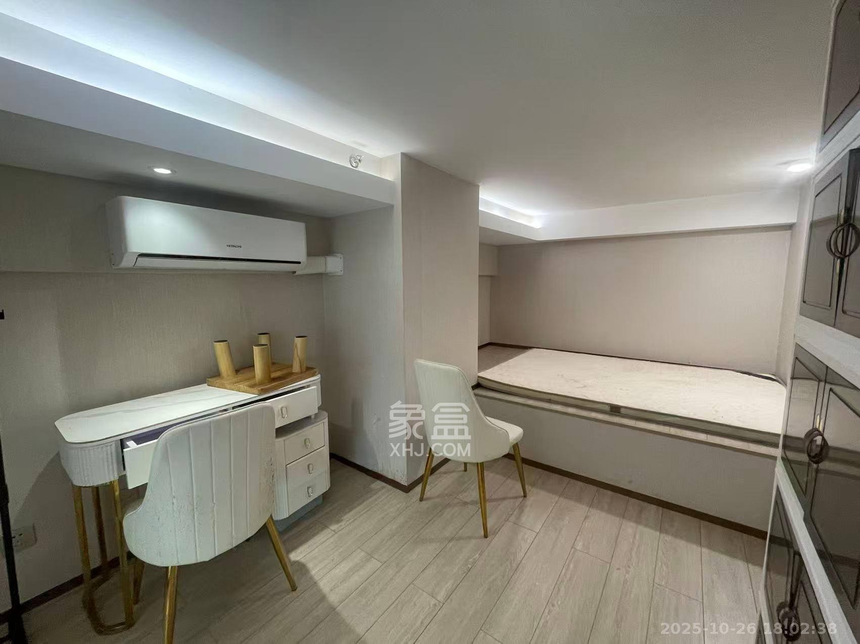 华远华时代  3室2厅2卫    4000.0元/月室内图