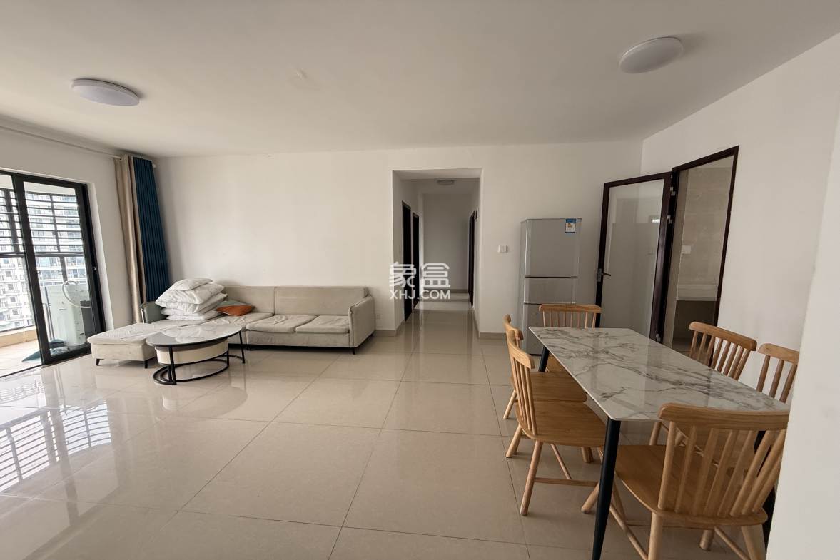 龙昆雅苑(中交·龙昆雅苑) 4室2厅2卫 3500.0元/月 龙昆雅苑(中交·龙昆雅苑) 4室2厅2卫 3500.0元/月室内图