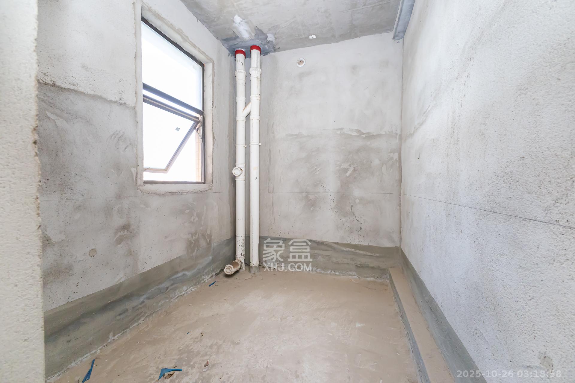 润和又一城  4室2厅2卫    95.0万 润和又一城  4室2厅2卫    95.0万卫生间