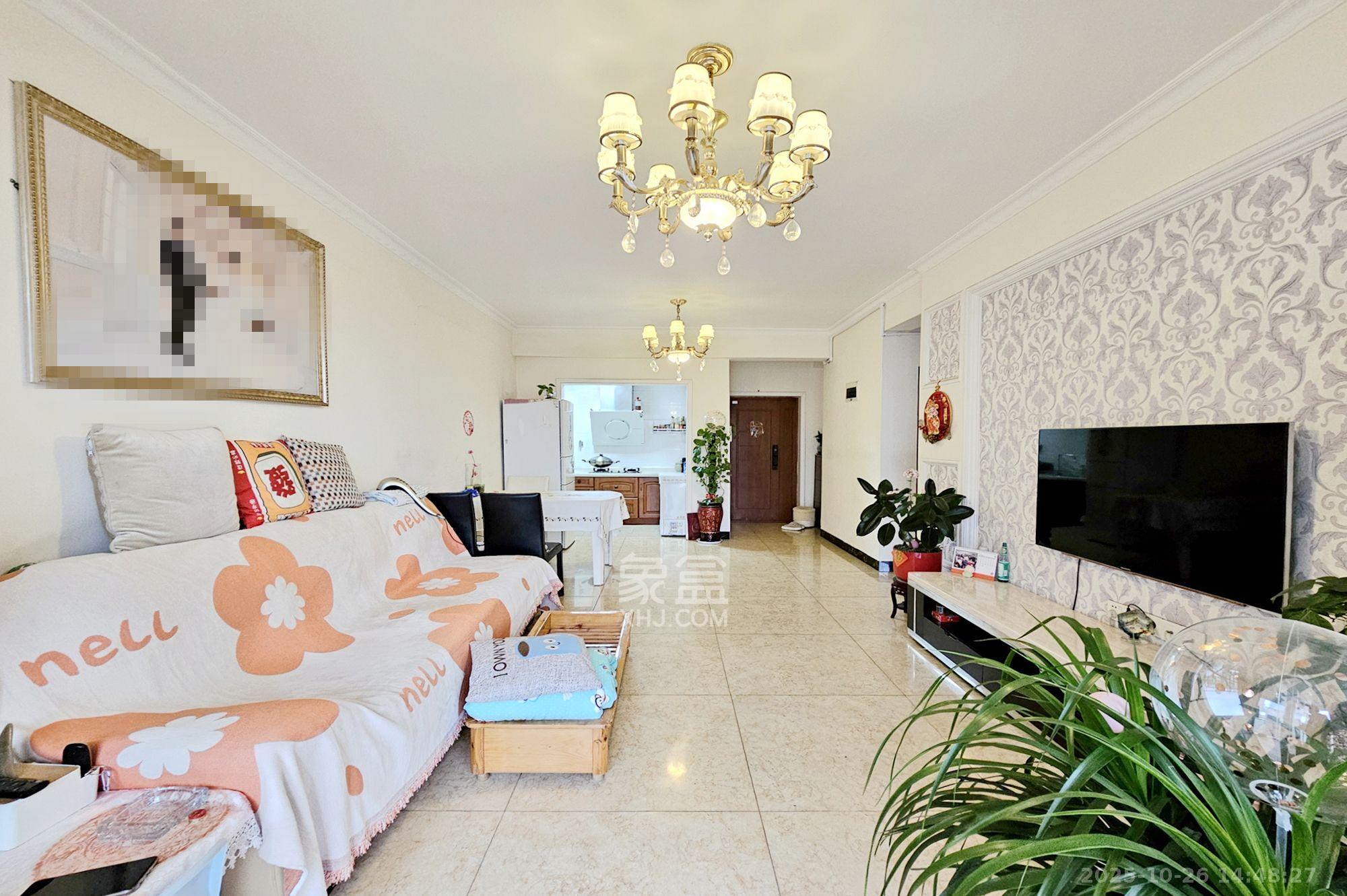 嘉宇盛世华章  2室2厅1卫    2700.0元/月 嘉宇盛世华章  2室2厅1卫    2700.0元/月室内图