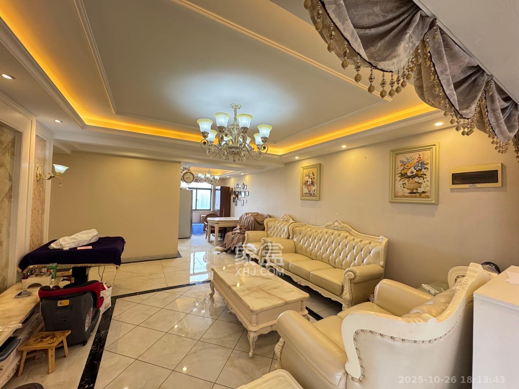 星电恬园 4室2厅2卫 3400.0元/月 星电恬园 4室2厅2卫 3400.0元/月室内图