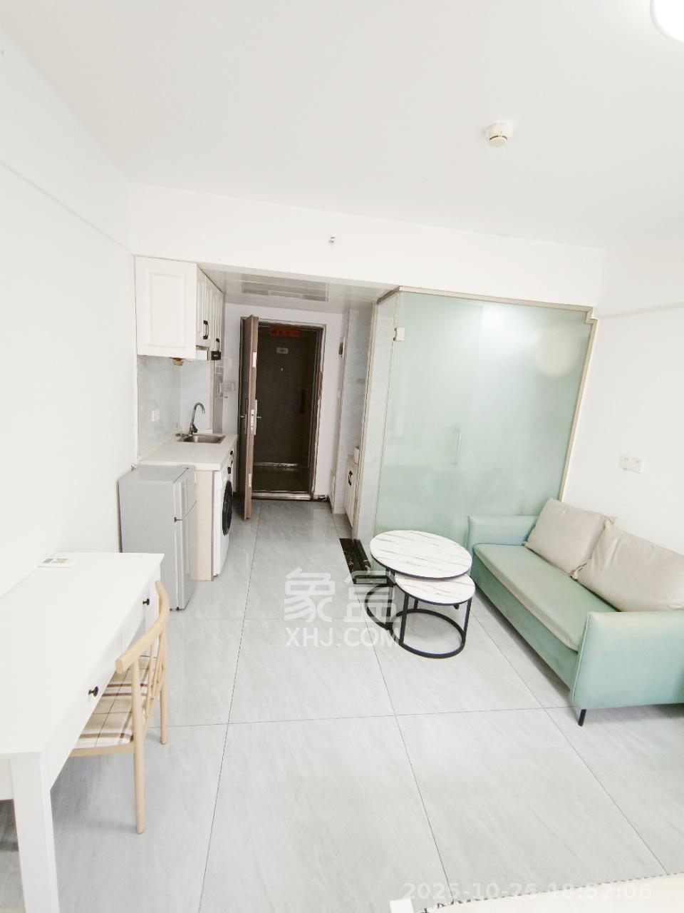 好莱城（弘德西街）  1室1厅1卫    1300.0元/月室内图