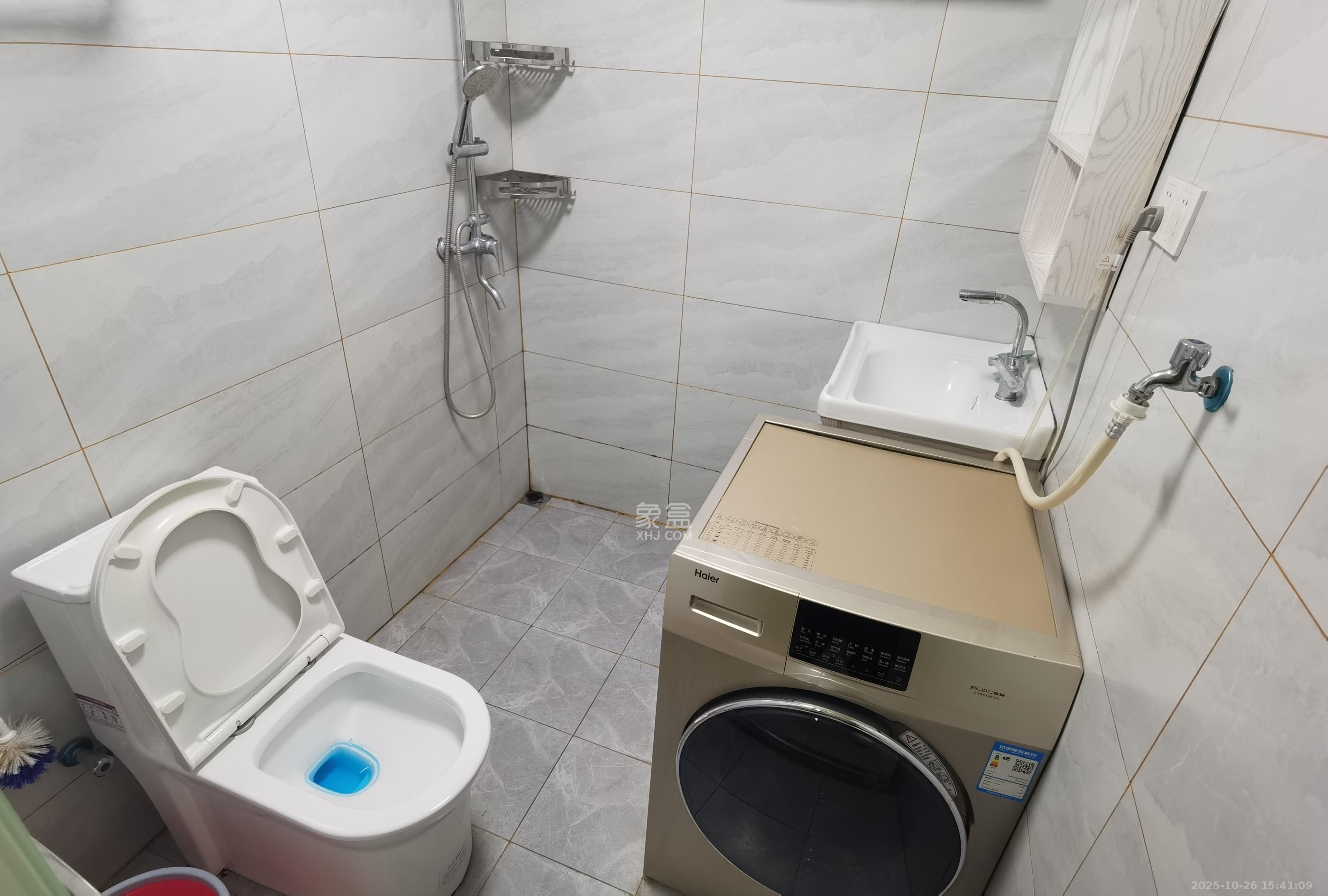 公园9号大都会  1室1厅1卫    2000.0元/月室内图