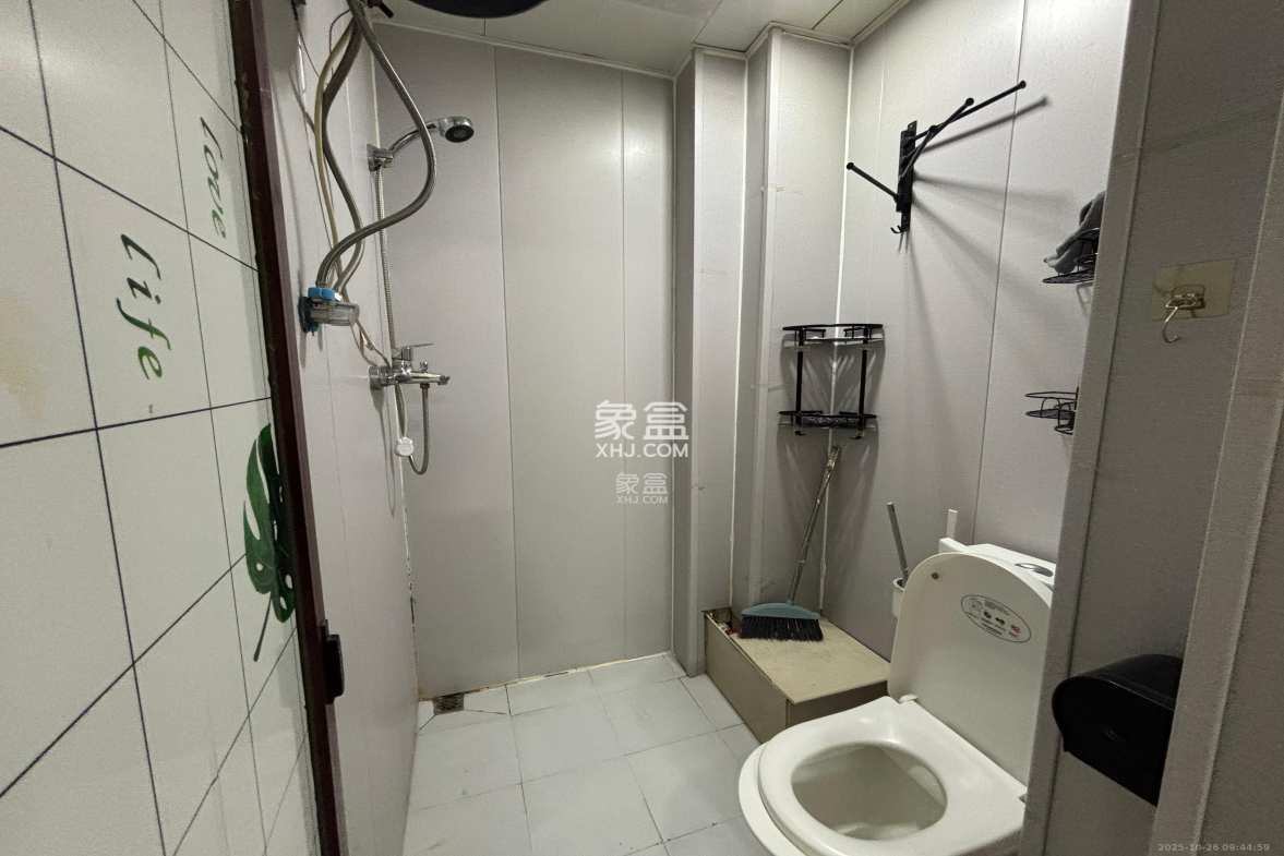 新青年公寓 1室1厅1卫 2500.0元/月 新青年公寓 1室1厅1卫 2500.0元/月室内图