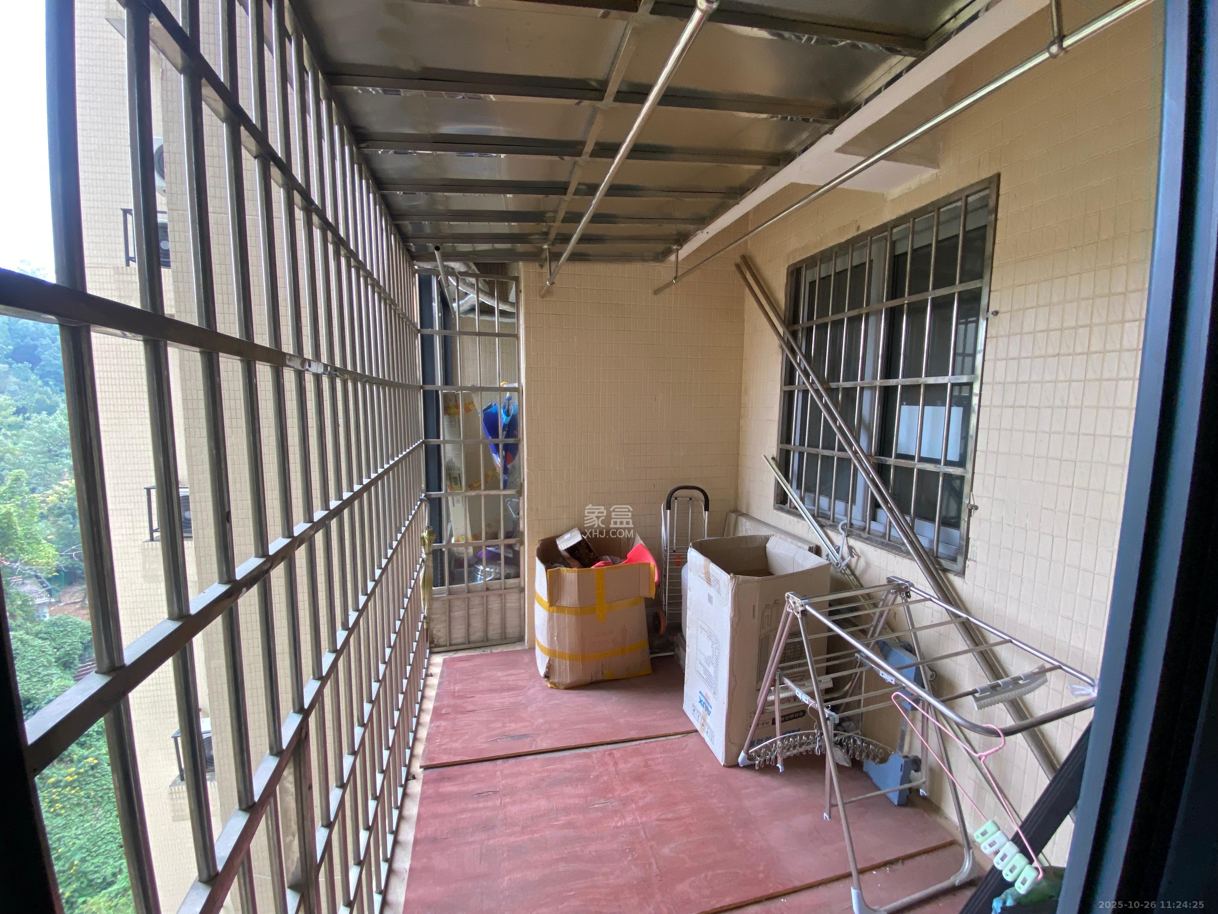 钱隆世家  2室1厅1卫    2200.0元/月室内图