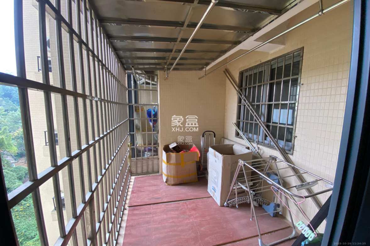 钱隆世家  2室1厅1卫    2200.0元/月 钱隆世家  2室1厅1卫    2200.0元/月室内图