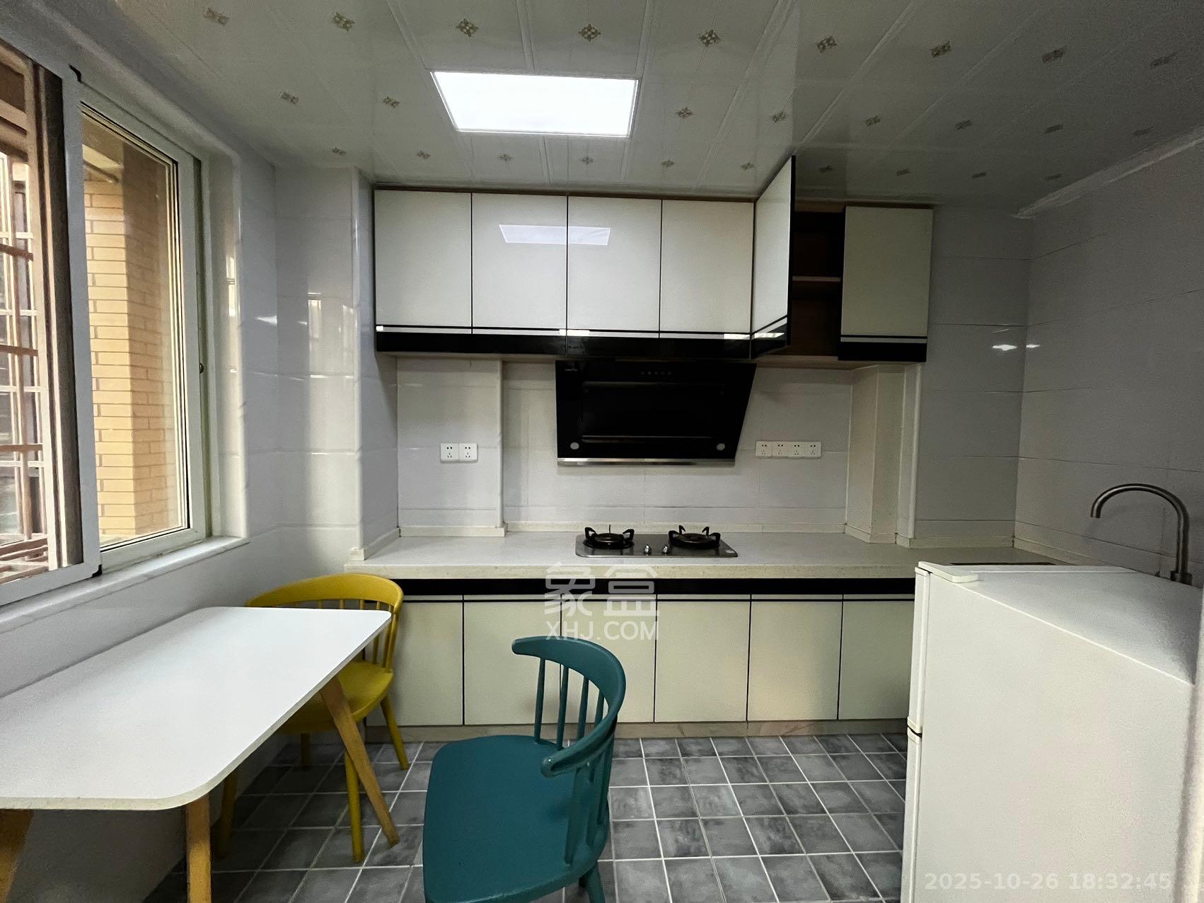 和润园一、二期 1室0厅1卫 1250.0元/月 和润园一、二期 1室0厅1卫 1250.0元/月室内图