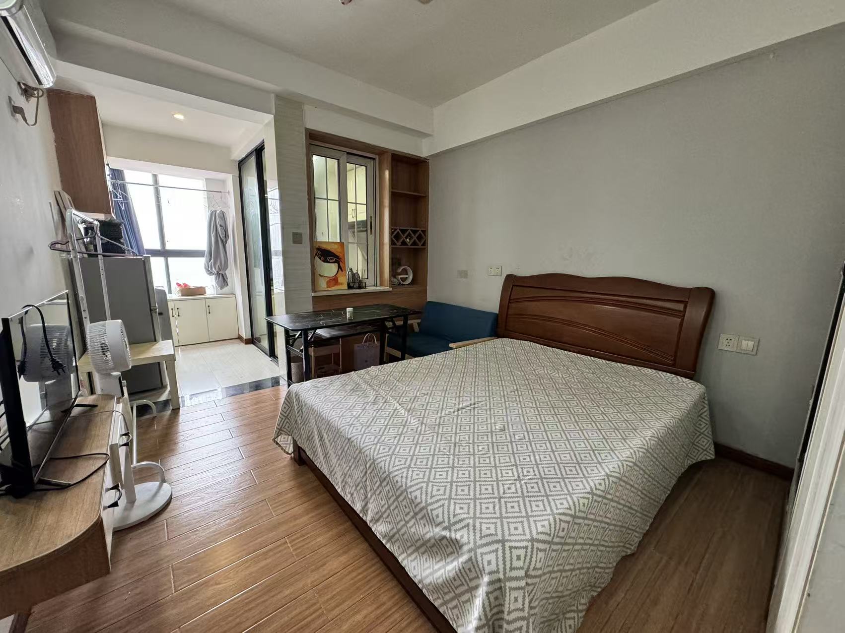 中建御山和苑 1室1厅1卫 15.8万 中建御山和苑 1室1厅1卫 15.8万室内图